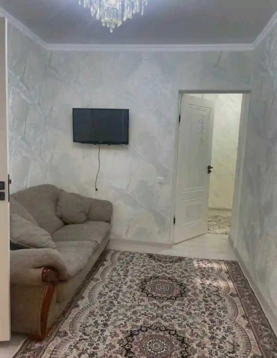 3-к квартира, 2 этаж, 70 м², Сино