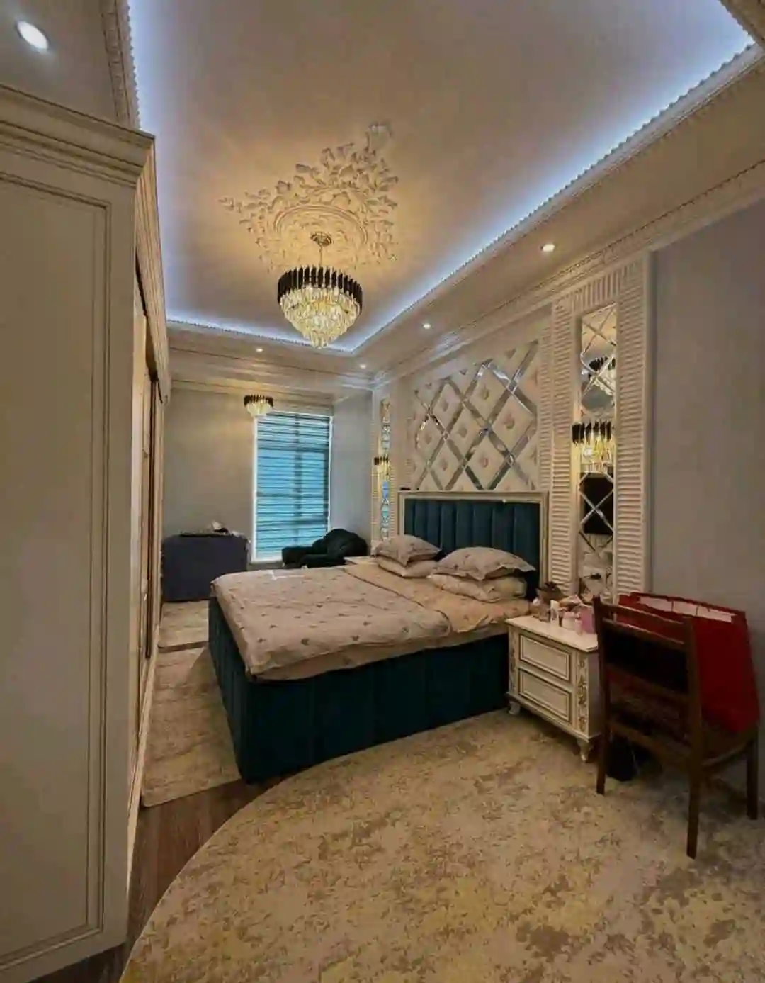 2-к квартира, 13 этаж, 92 м², Шохмансур