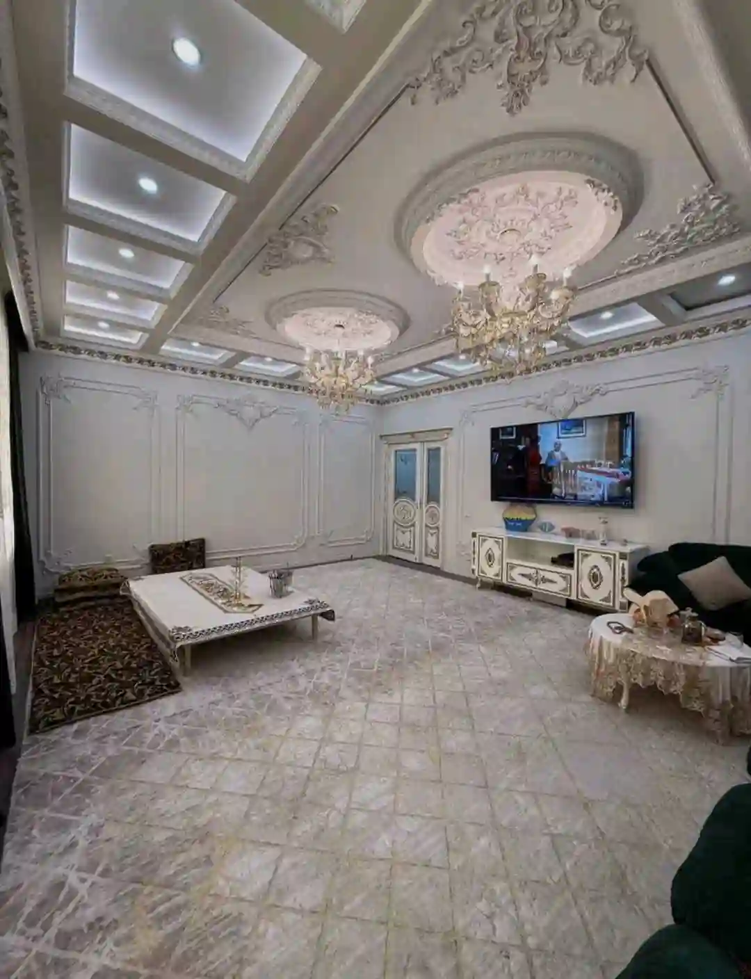 2-к квартира, 13 этаж, 92 м², Шохмансур