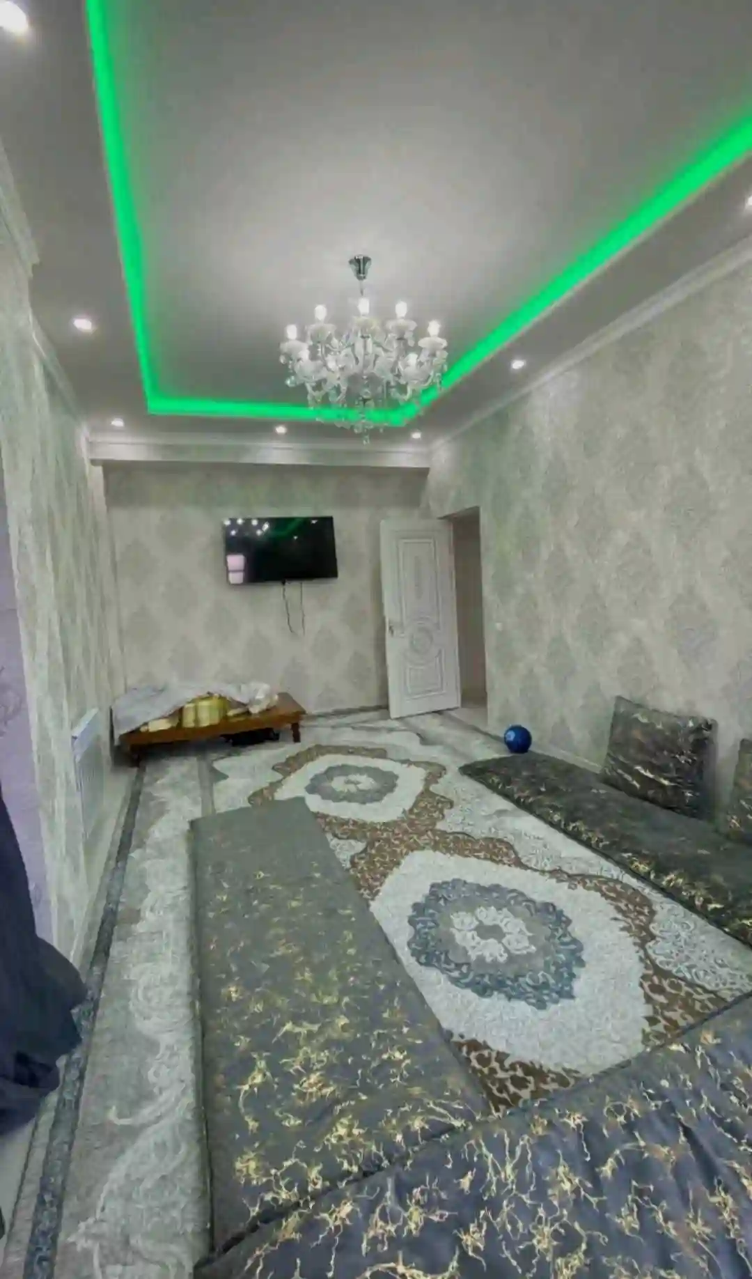 3-к квартира, 11 этаж, 78 м², Фирдавси