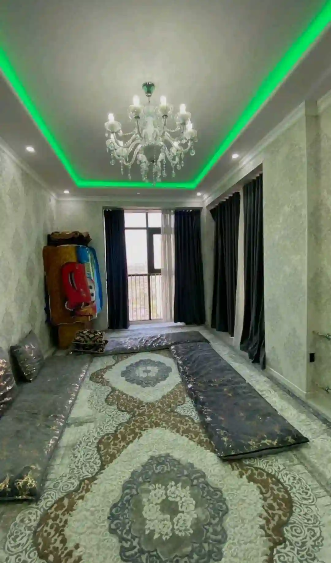 3-к квартира, 11 этаж, 78 м², Фирдавси