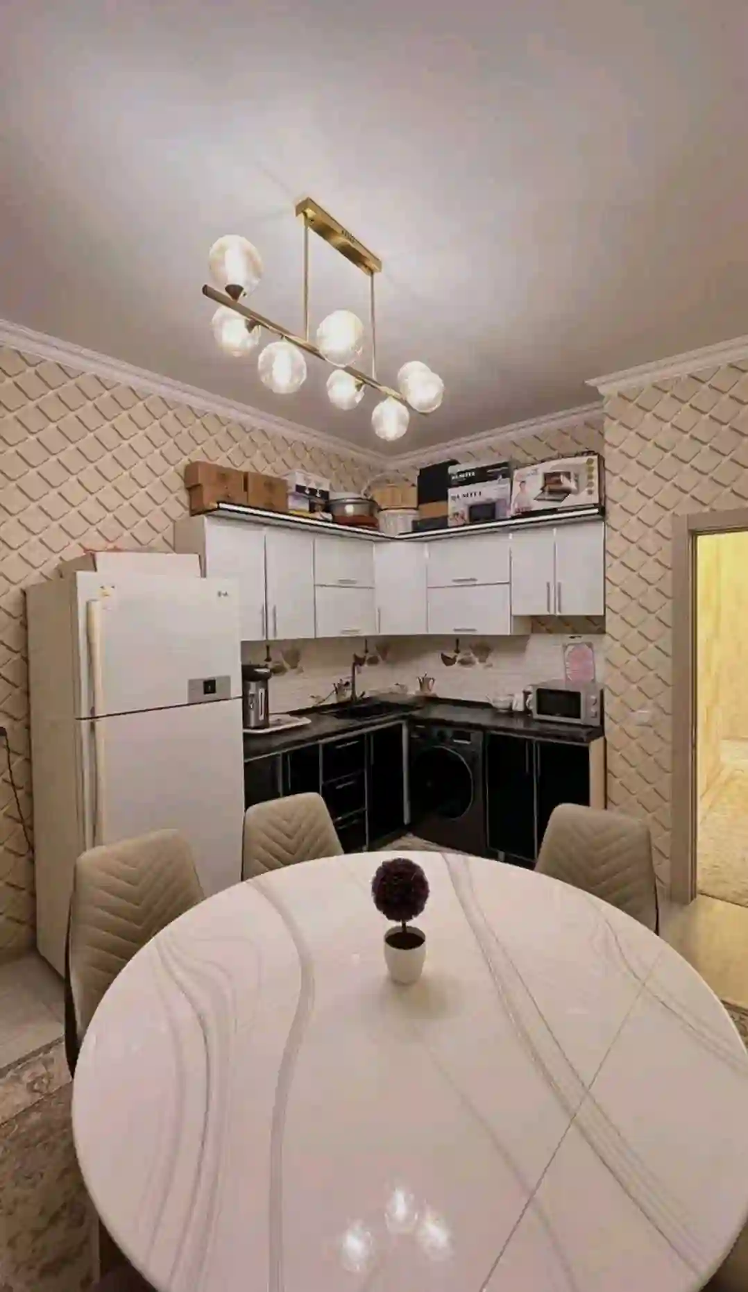 3-к квартира, 9 этаж, 81 м², Шохмансур