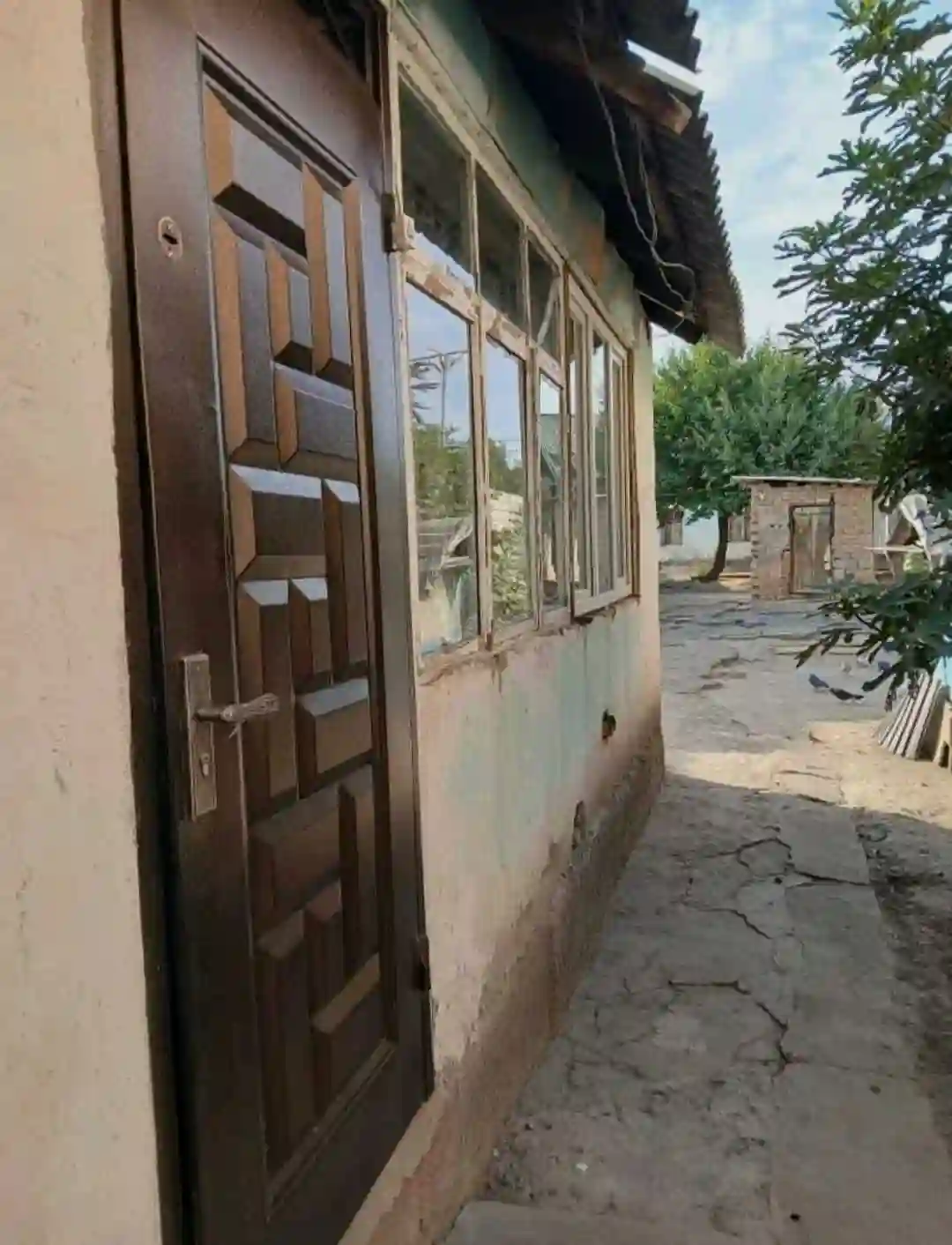 1 этажный, 4-комн. дом, 702 м², 7 соток, Сино, Чортут