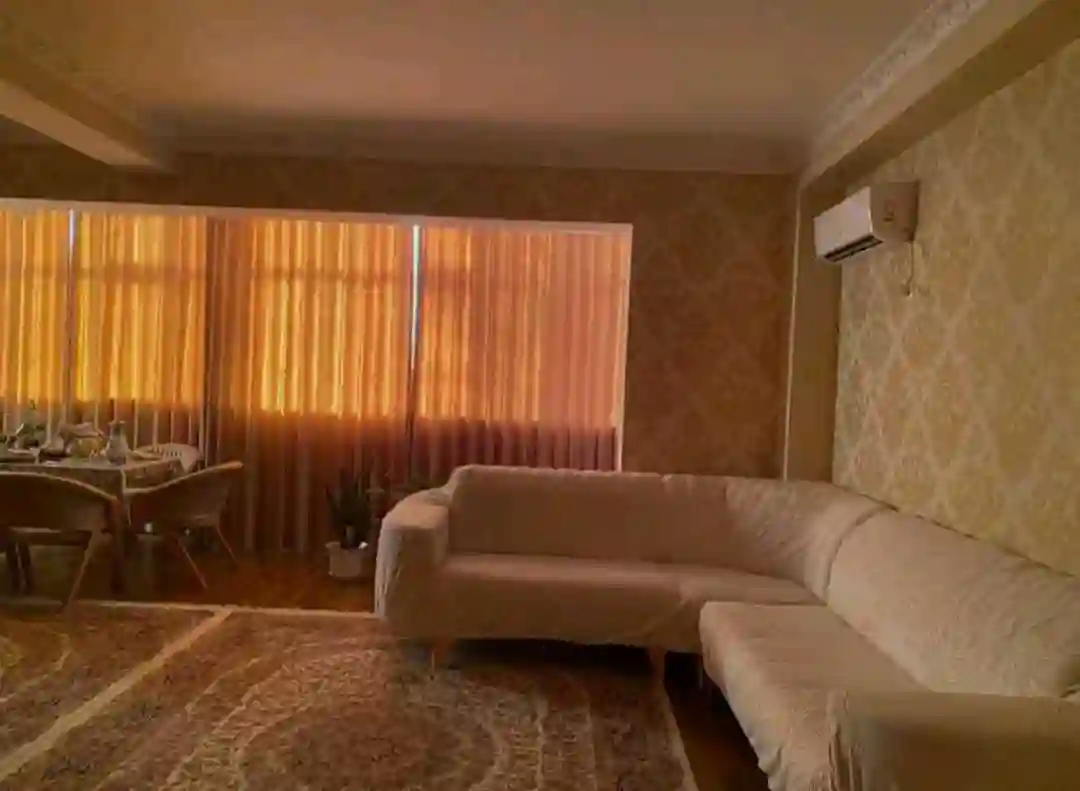 2-к квартира, 1 этаж, 83 м², Сино