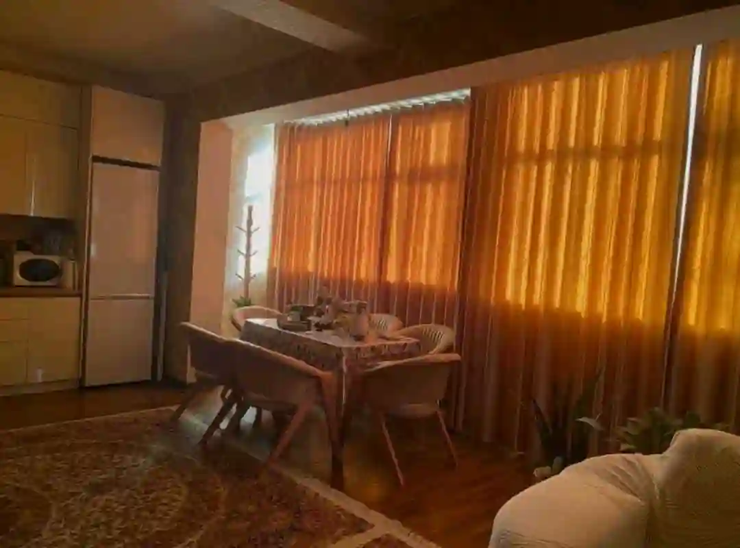 2-к квартира, 1 этаж, 83 м², Сино