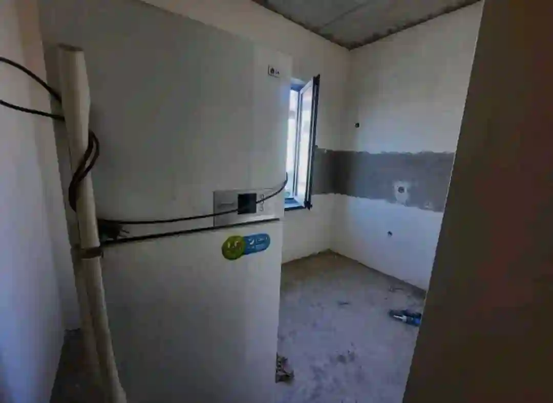 2-к квартира, 2 этаж, 48 м², Фирдавси