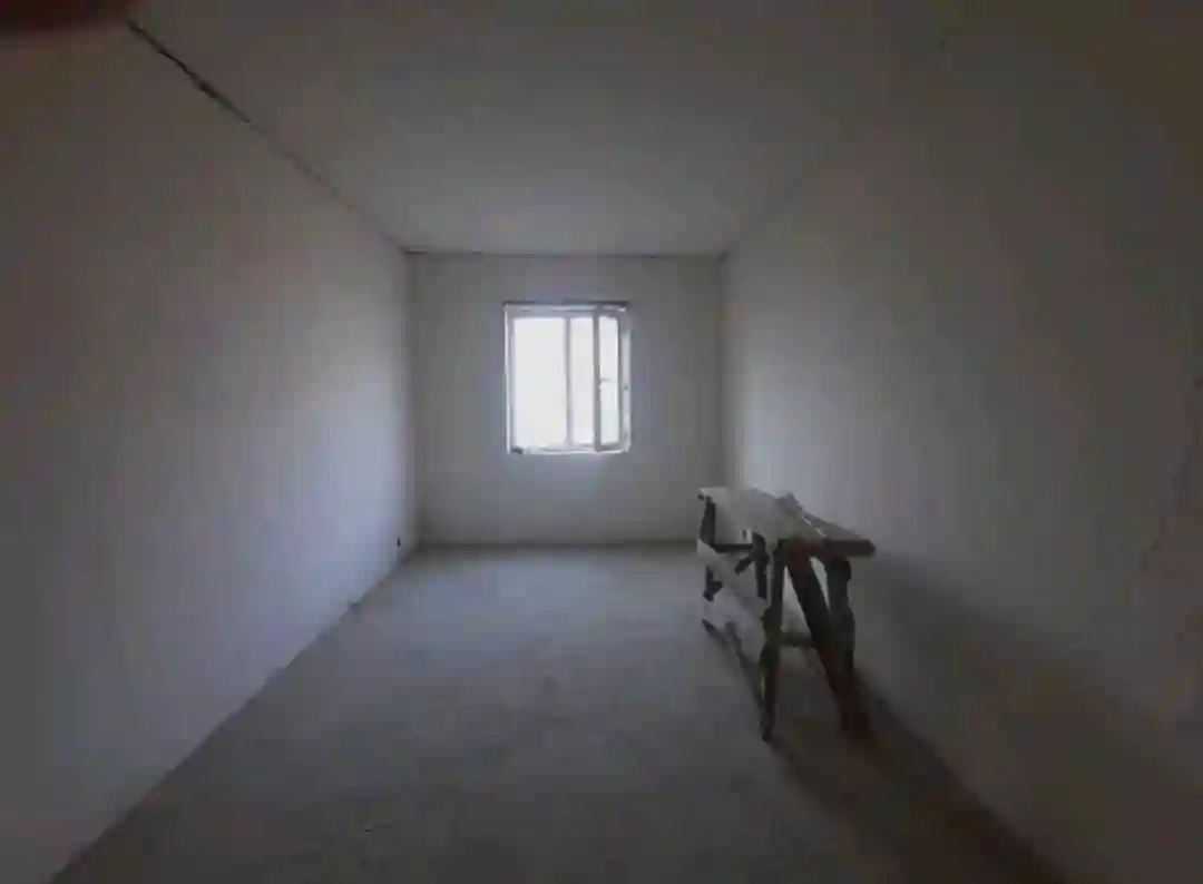 2-к квартира, 1 этаж, 52 м², Фирдавси