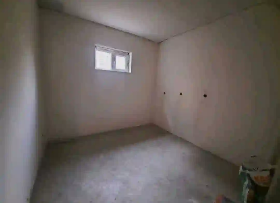 2-к квартира, 1 этаж, 52 м², Фирдавси