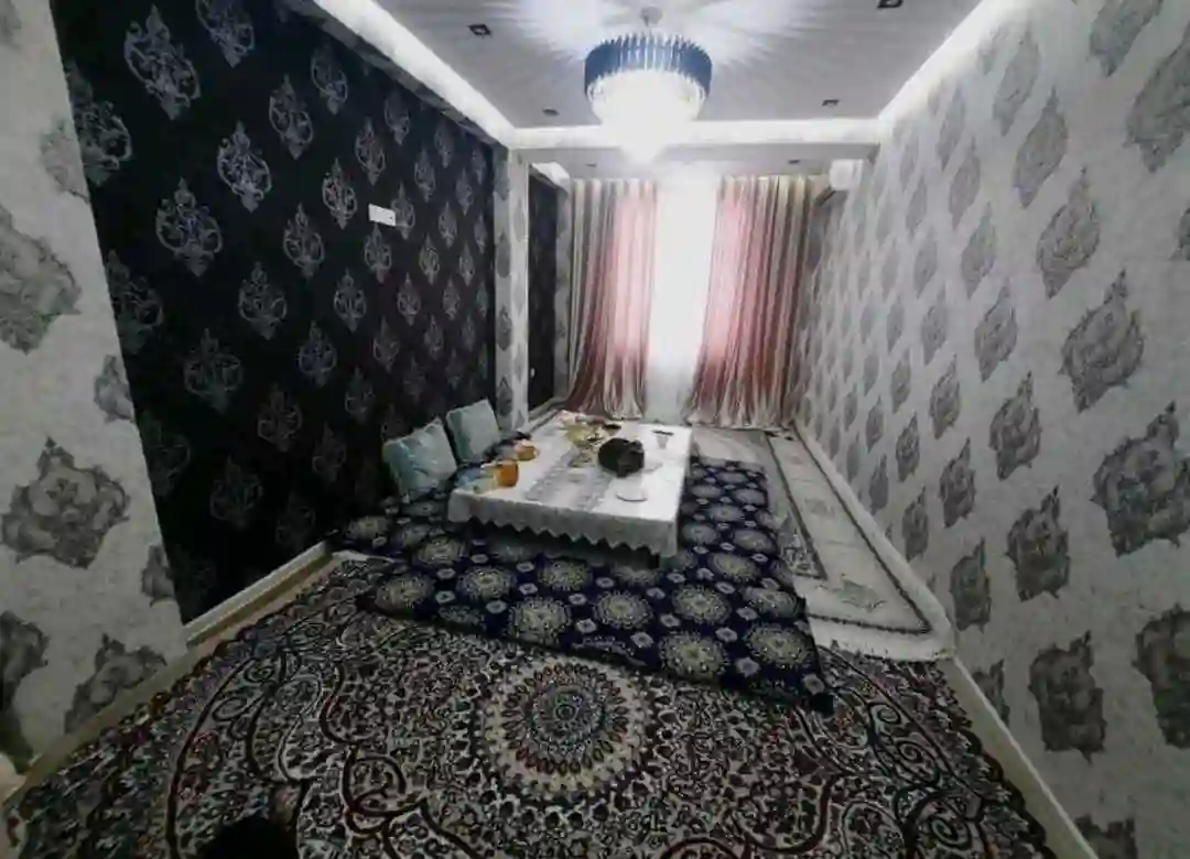 2-к квартира, 3 этаж, 50 м², Рудаки