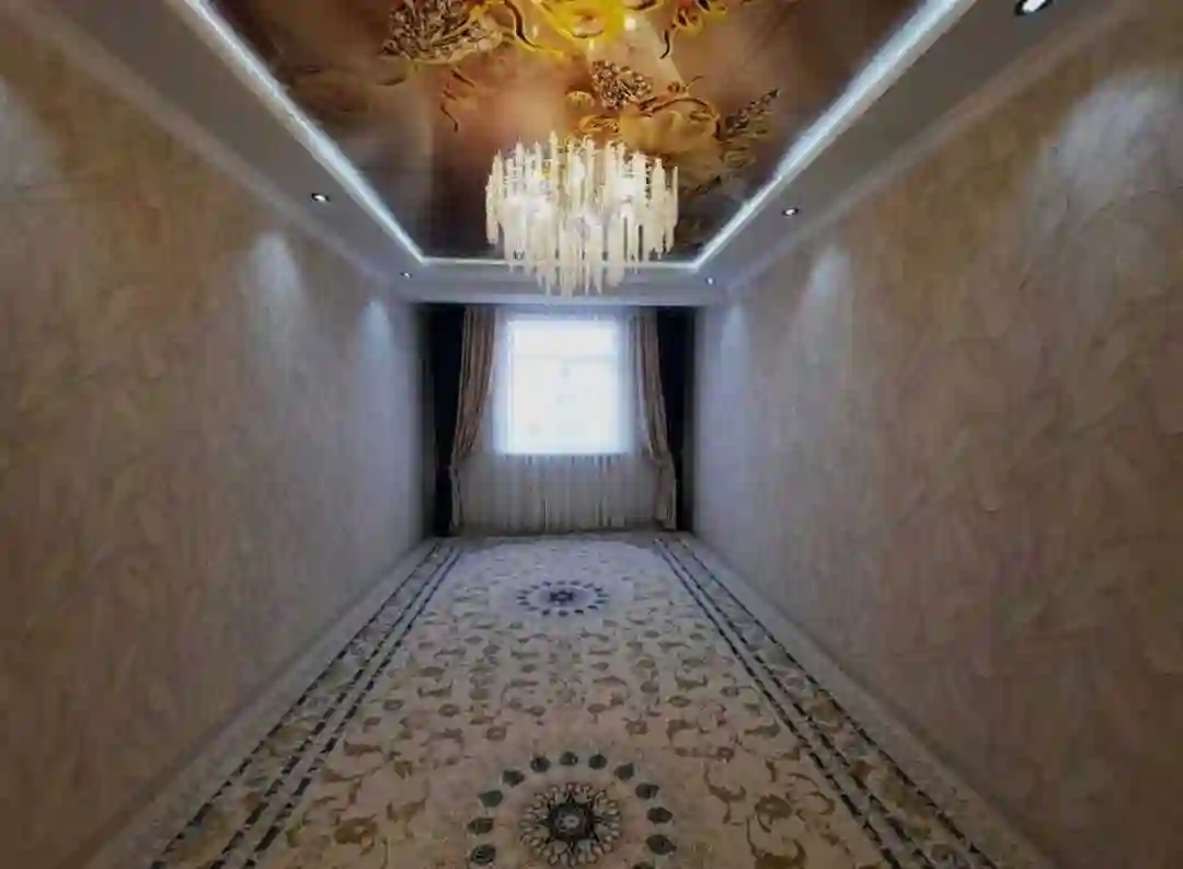 2-к квартира, 4 этаж, 55 м², Фирдавси