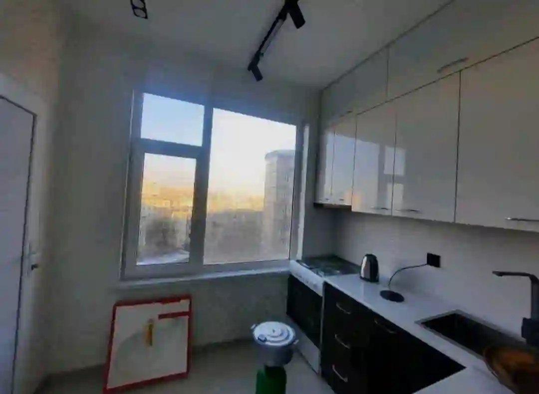 2-к квартира, 4 этаж, 55 м², Фирдавси