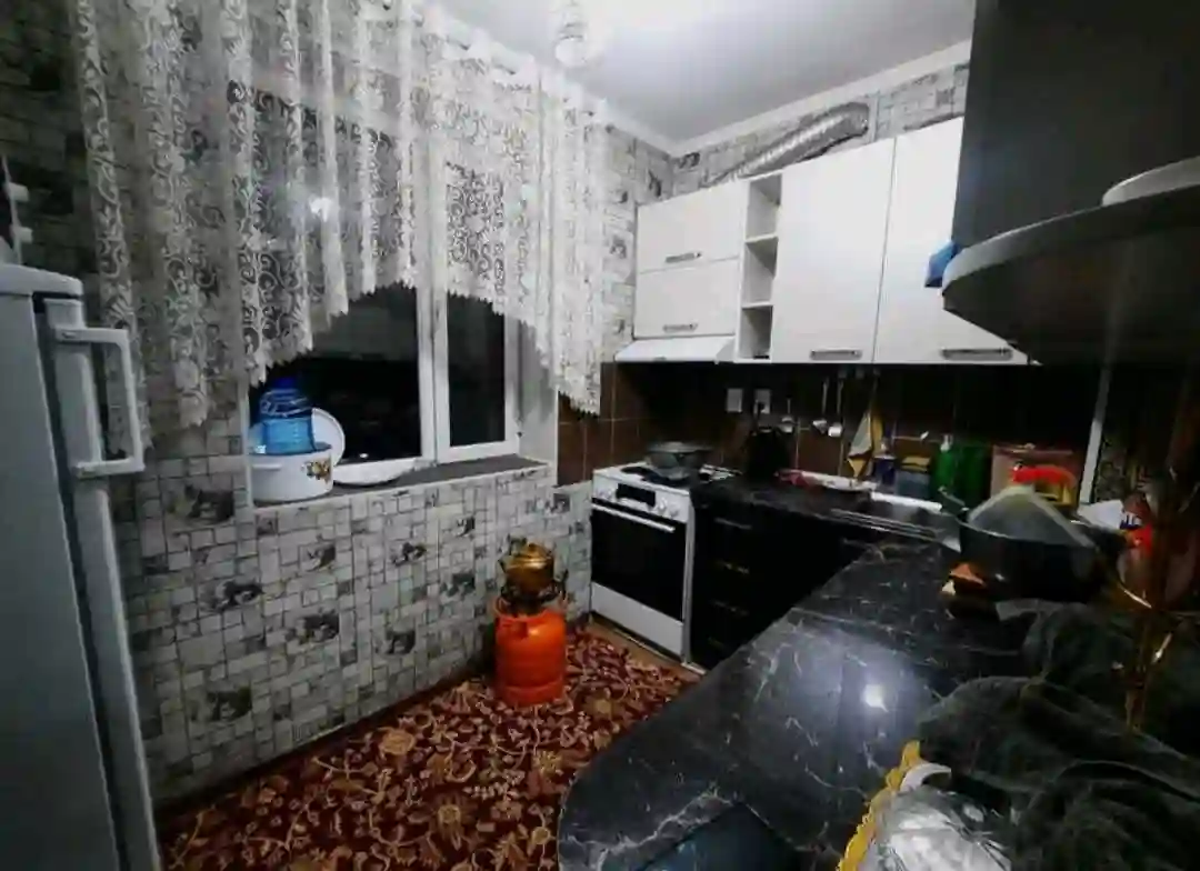 2-к квартира, 2 этаж, 38 м², Фирдавси
