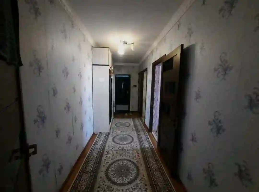 2-к квартира, 3 этаж, 57 м², Фирдавси