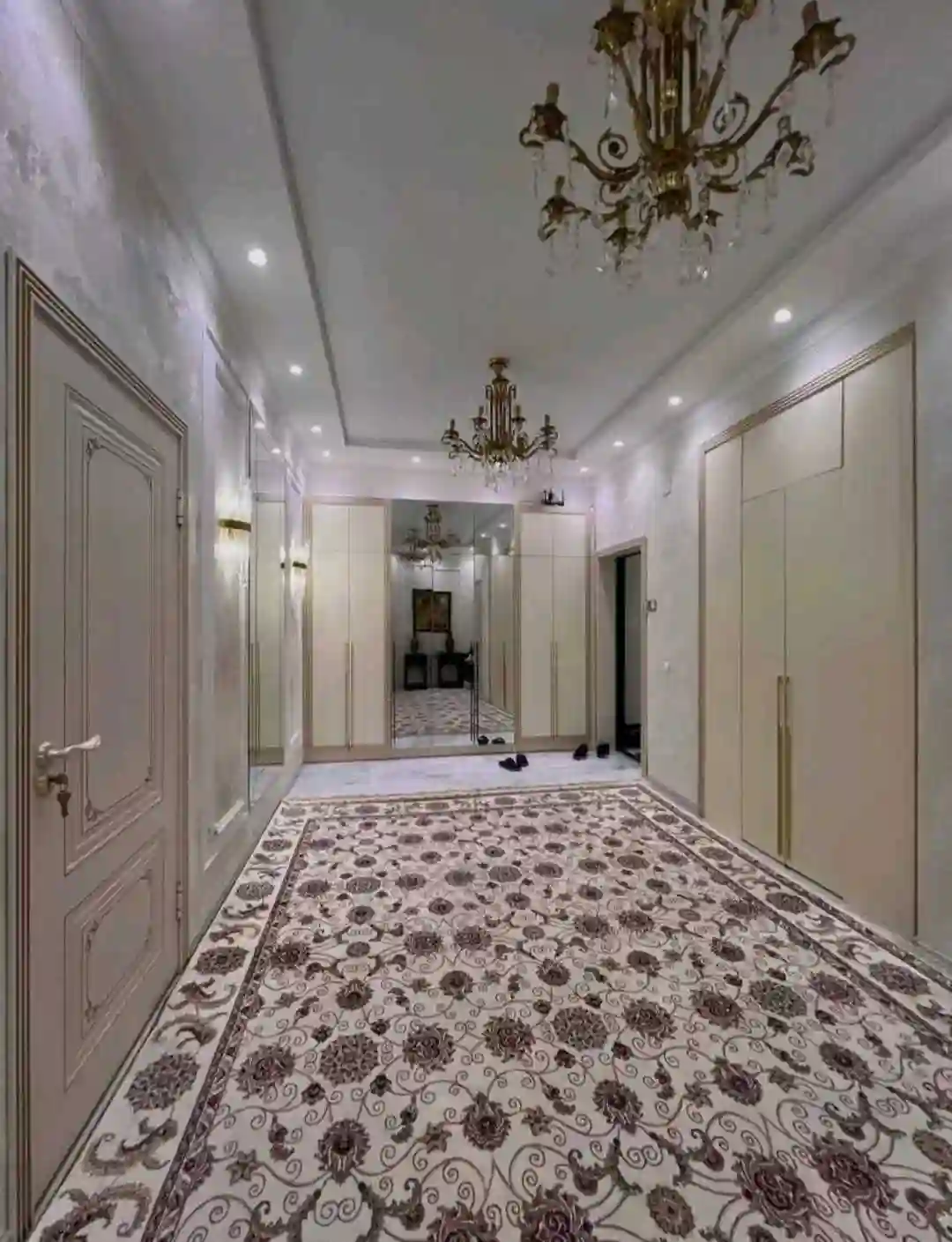 4-к квартира, 15 этаж, 130 м², Шохмансур