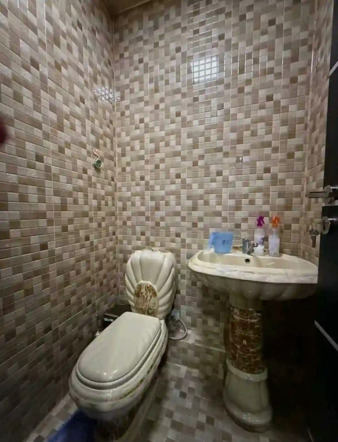 3-к квартира, 2 этаж, 120 м², Исмоил Сомони