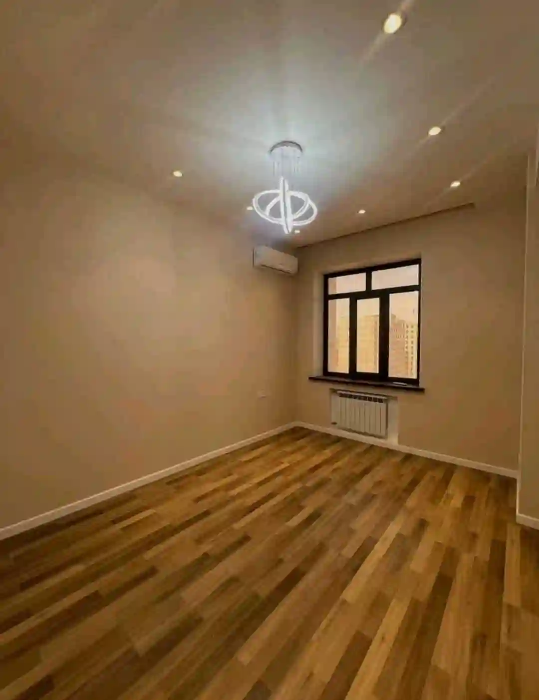 3-к квартира, 16 этаж, 90 м², Шохмансур