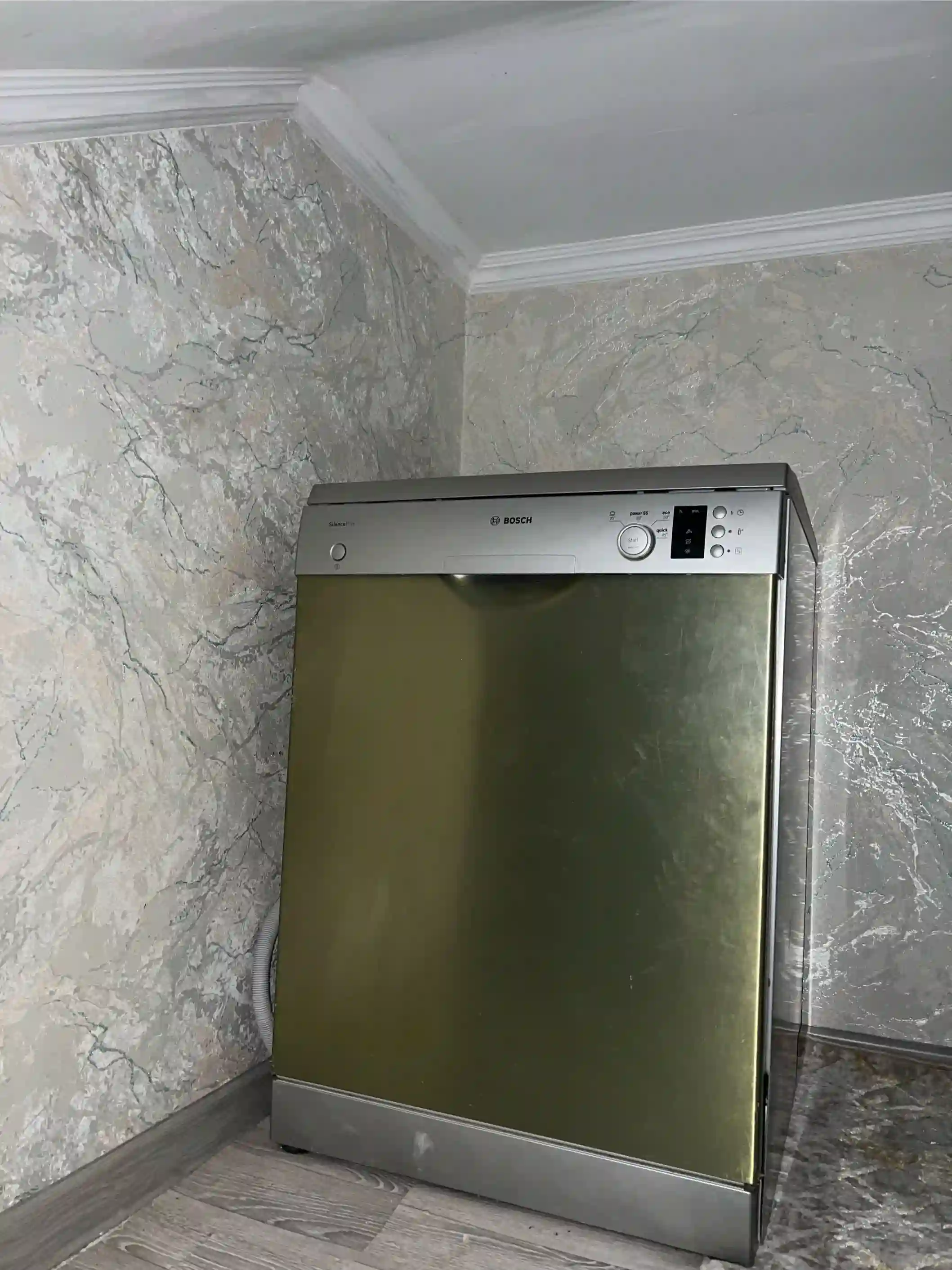 Посудамойка BOSCH