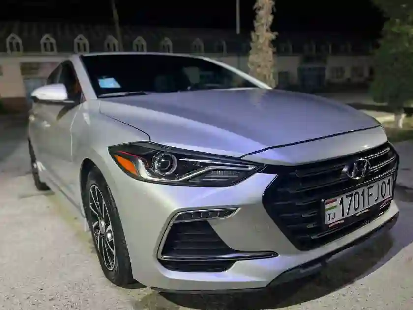 Hyundai Elantra 2018