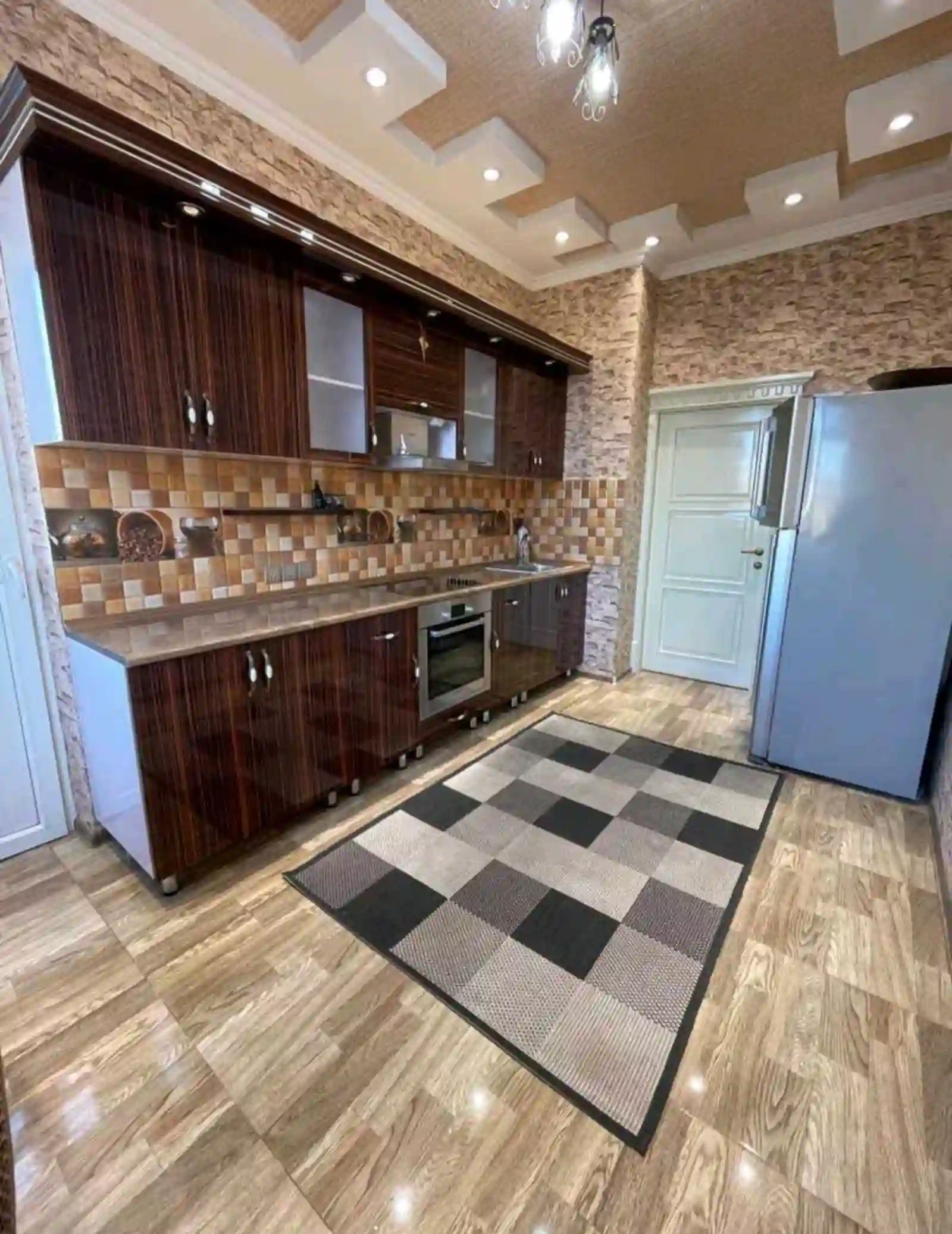 3-к квартира, 7 этаж, 102 м², Исмоил Сомони
