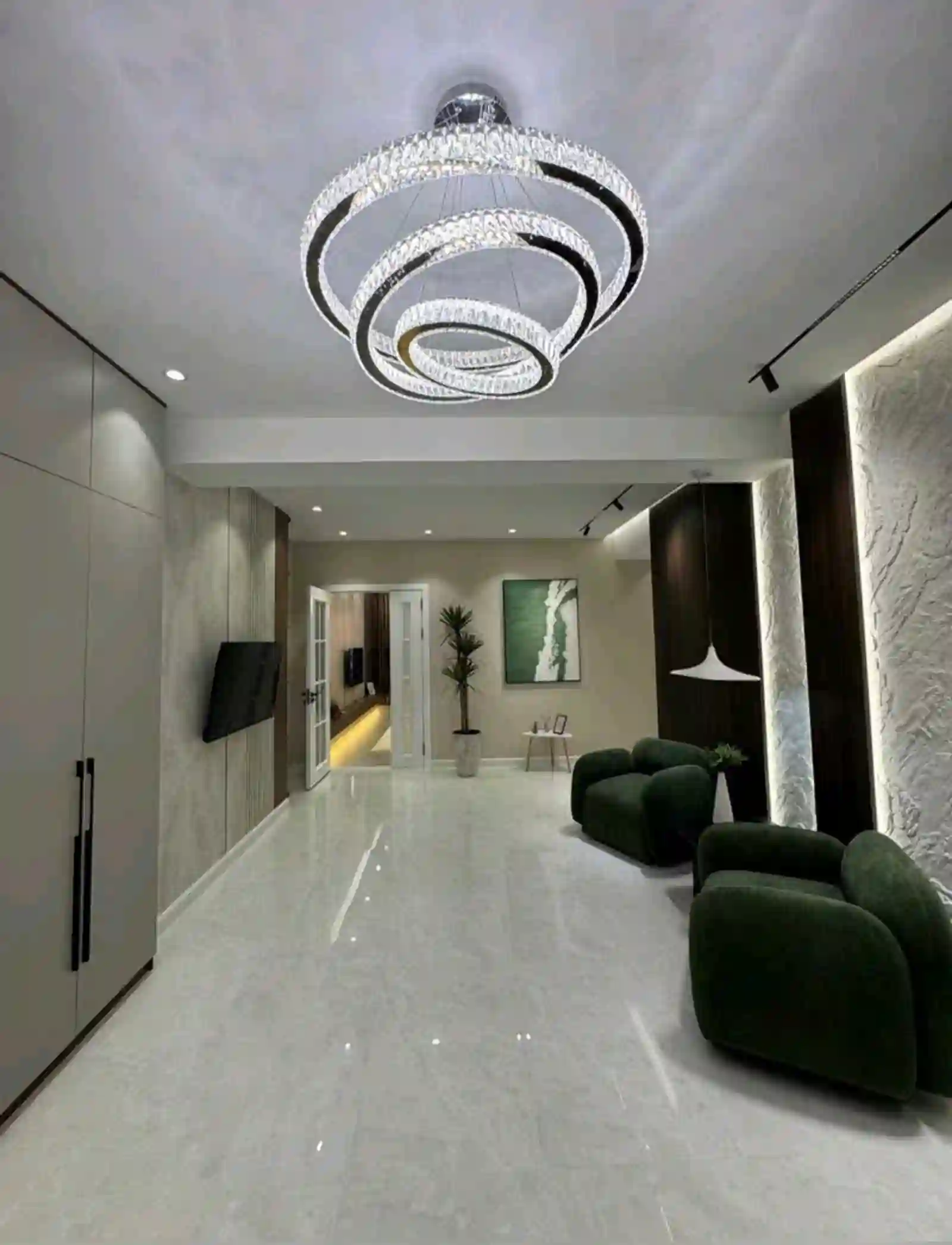 3-к квартира, 10 этаж, 132 м², Шохмансур
