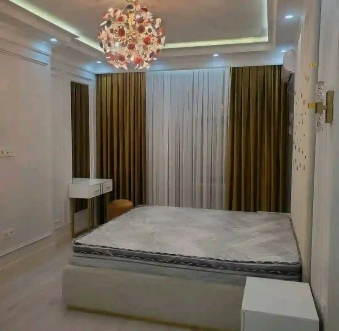 4-к квартира, 6 этаж, 172 м², Шохмансур