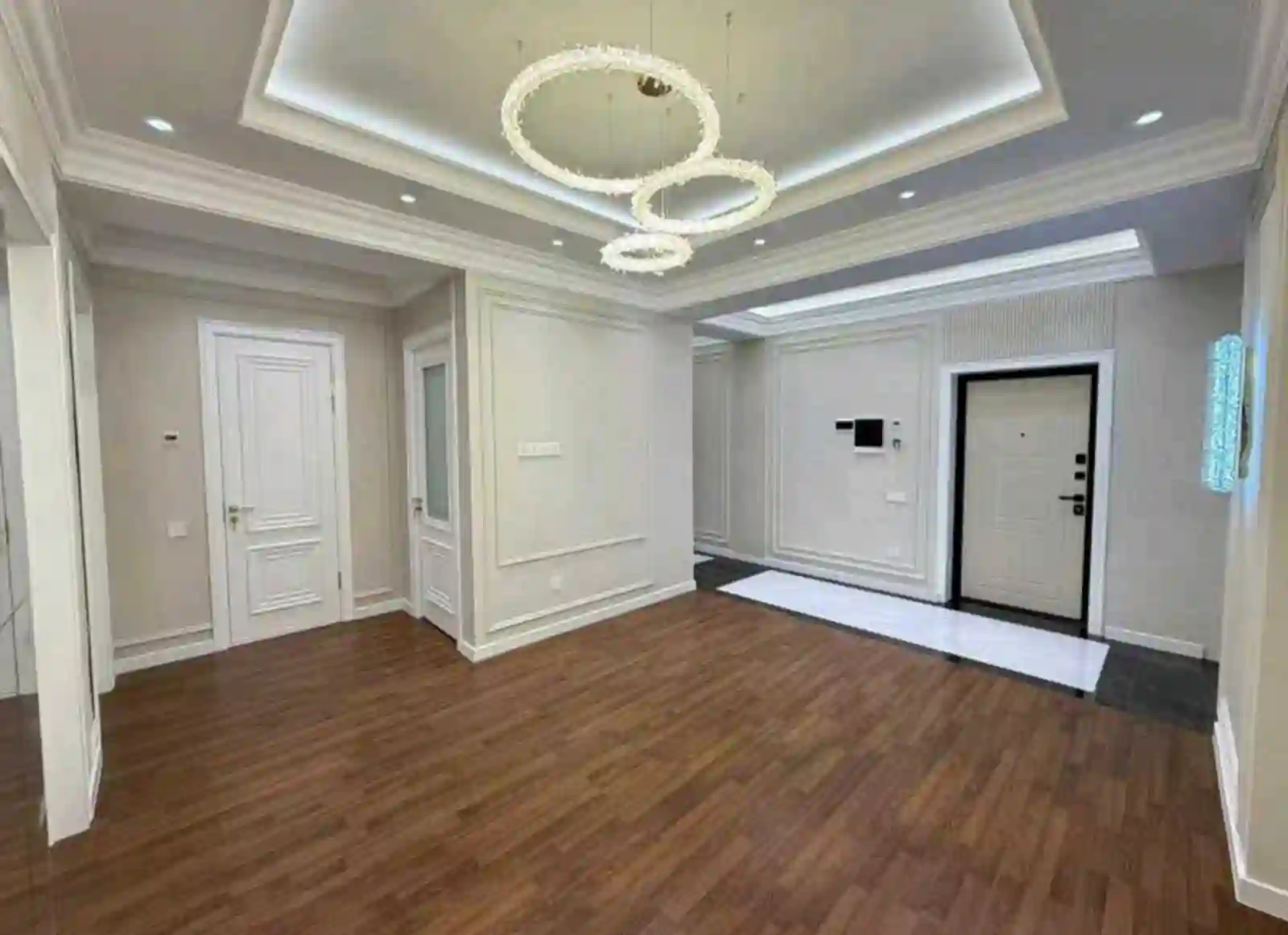 2-к квартира, 3 этаж, 76 м², Шохмансур