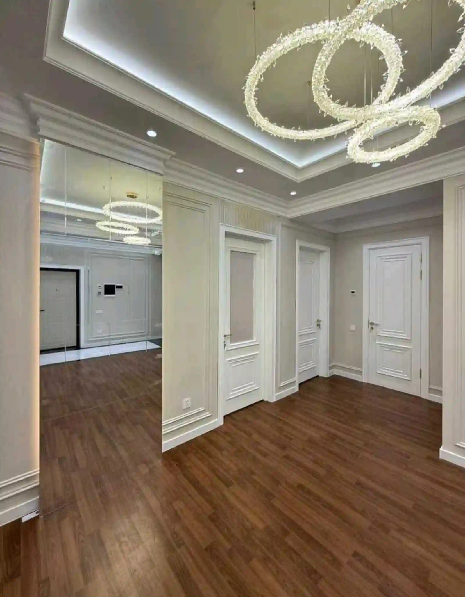 2-к квартира, 3 этаж, 76 м², Шохмансур