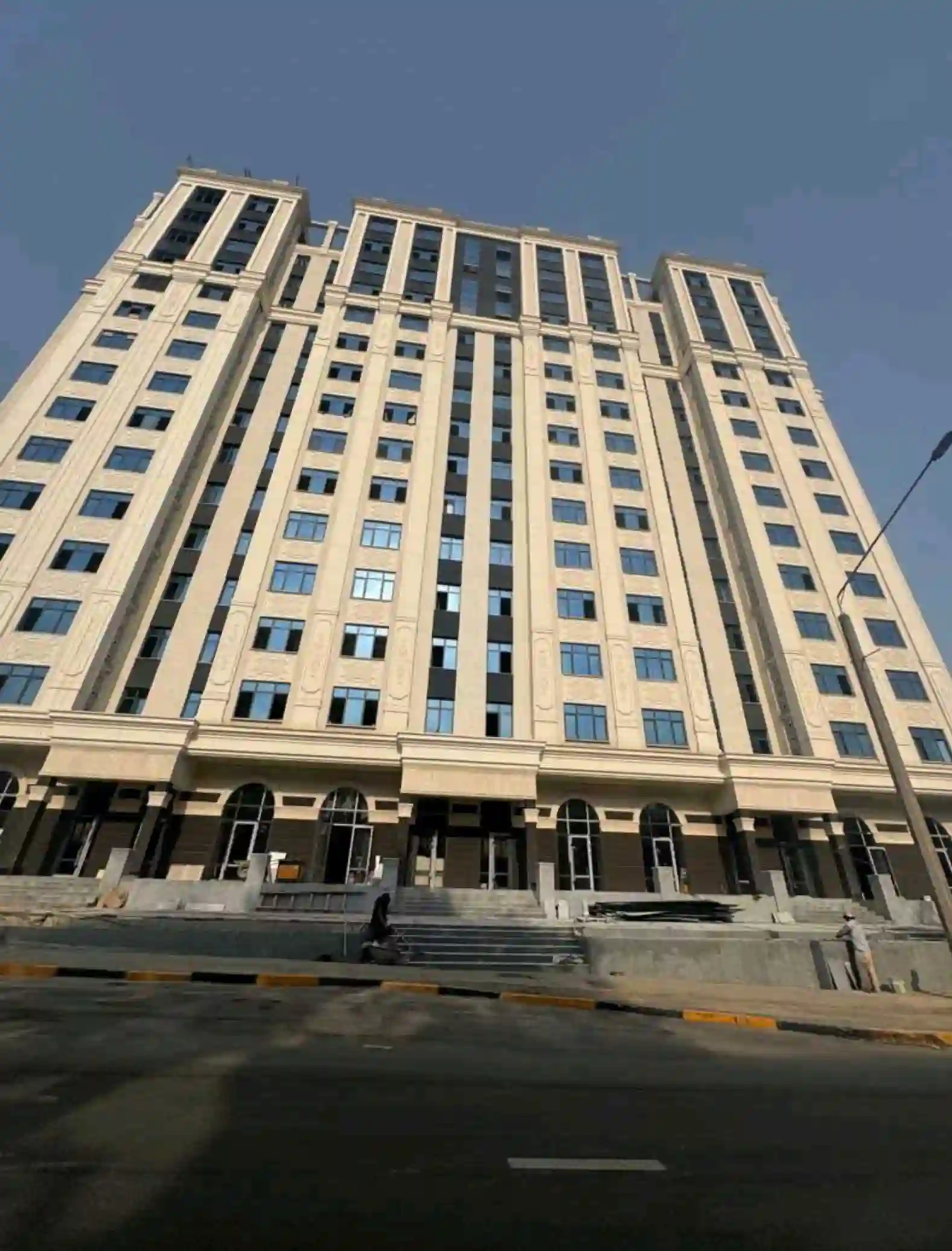 2-к квартира, 3 этаж, 76 м², Шохмансур