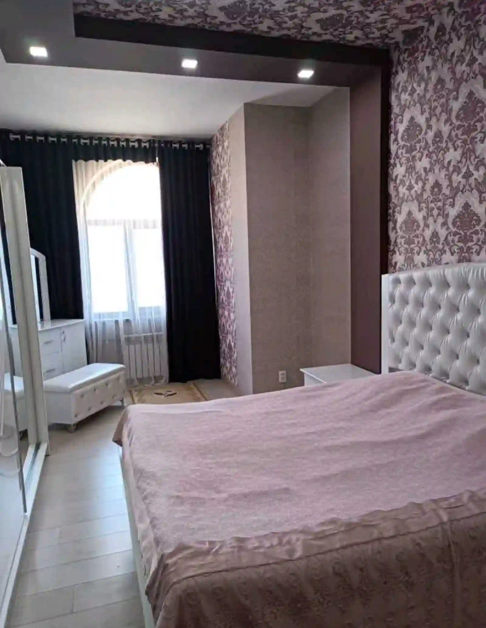 3-к квартира, 16 этаж, 81 м², Шохмансур