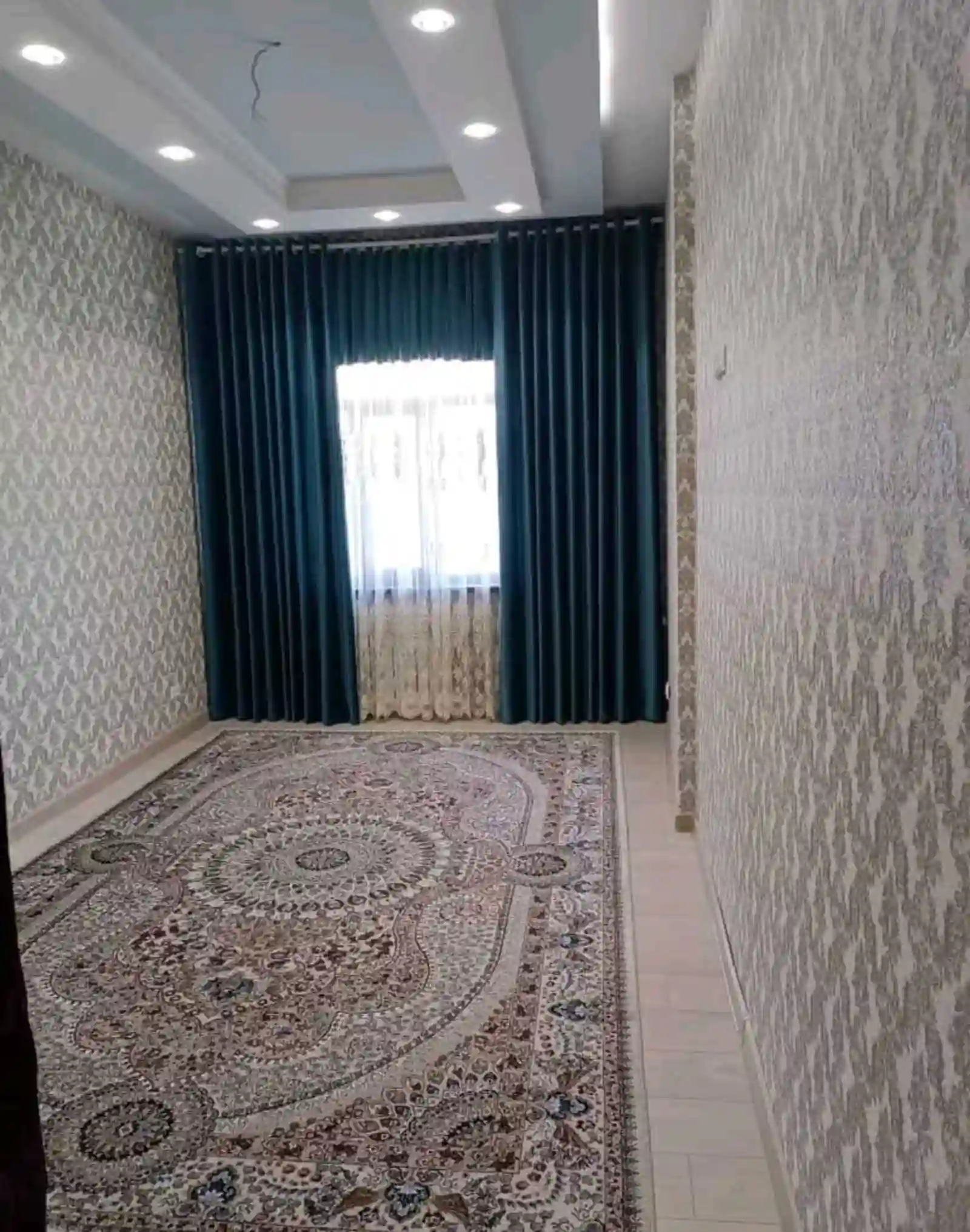 3-к квартира, 16 этаж, 81 м², Шохмансур