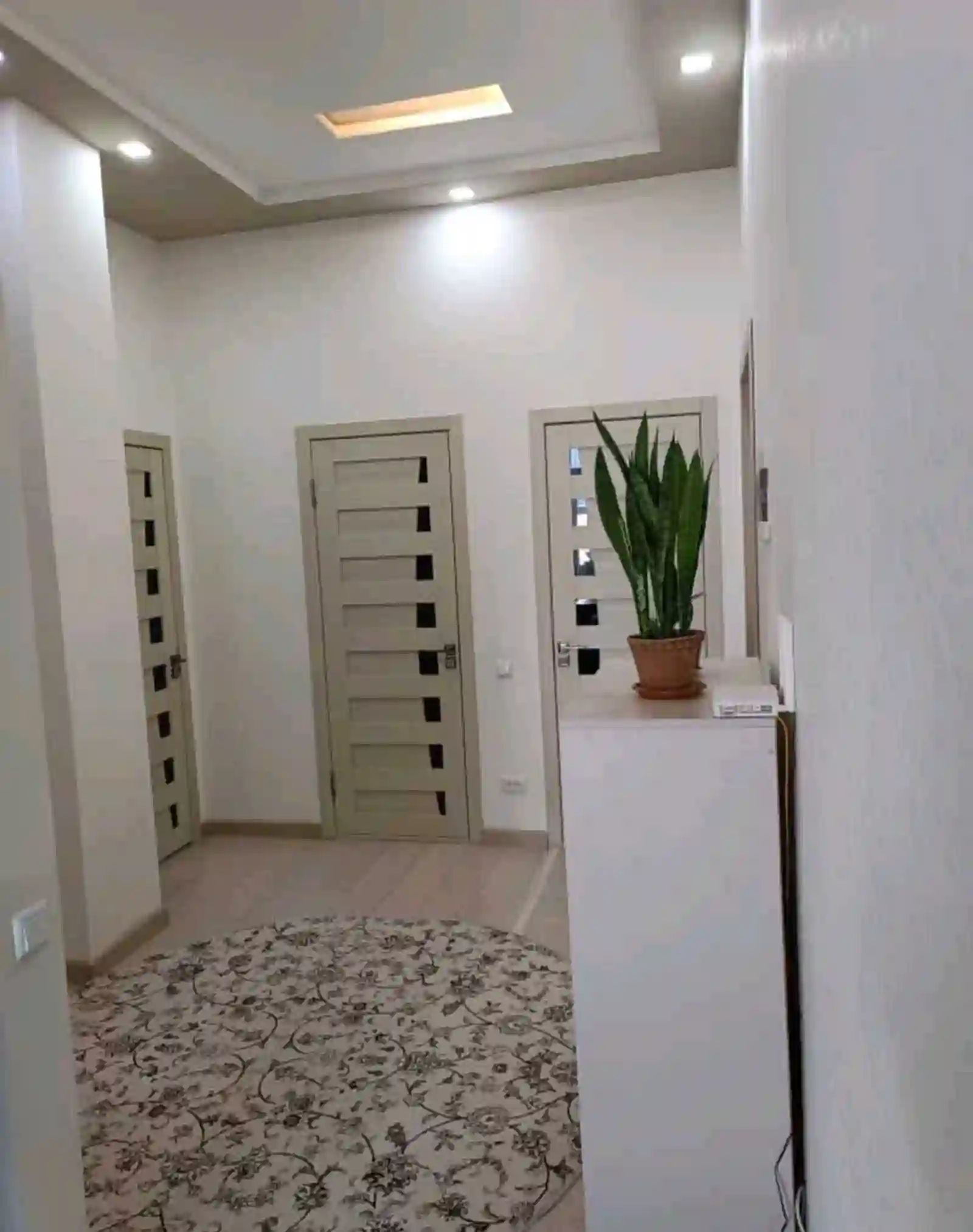 3-к квартира, 16 этаж, 81 м², Шохмансур
