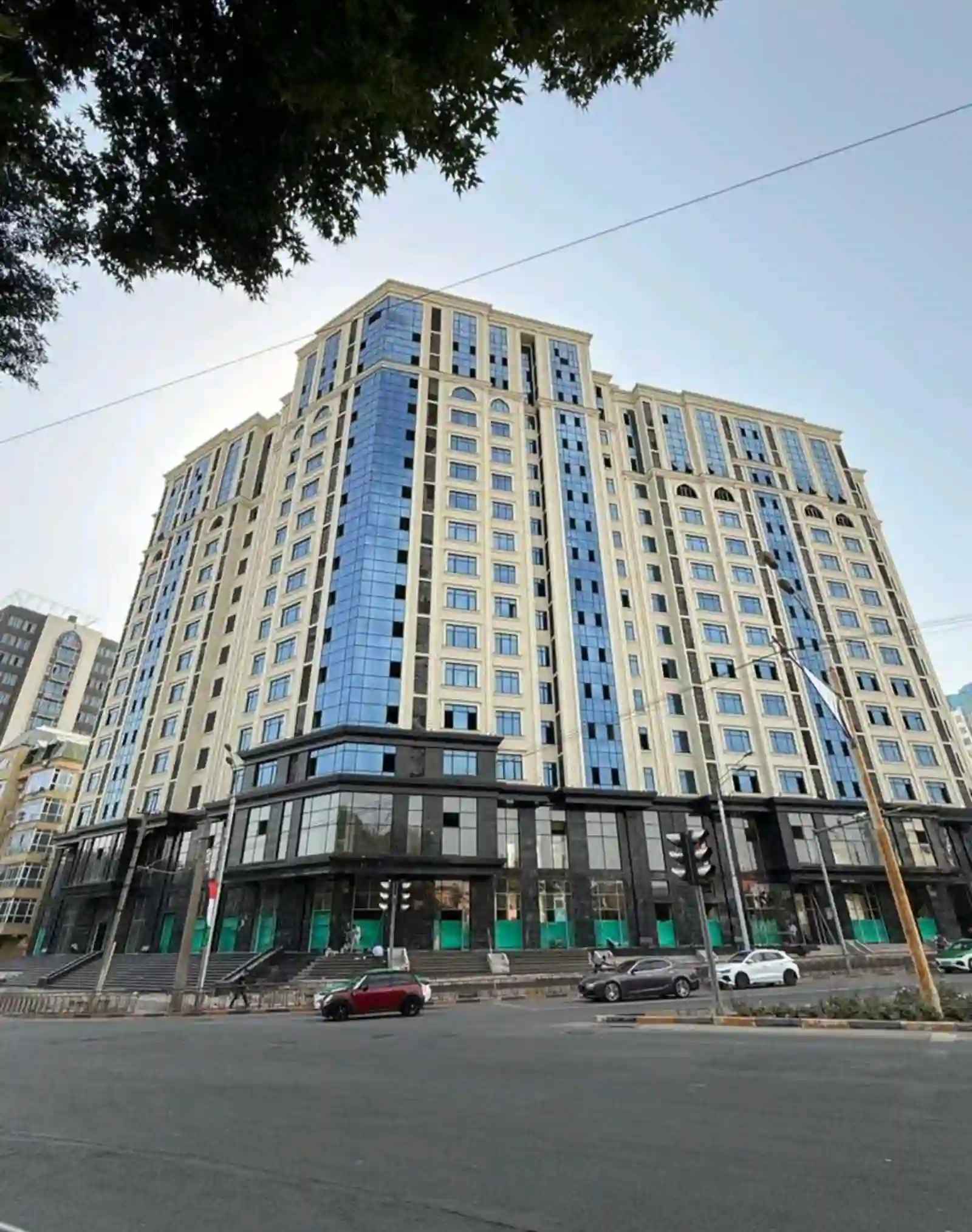 1-к квартира, 13 этаж, 68 м², Исмоил Сомони