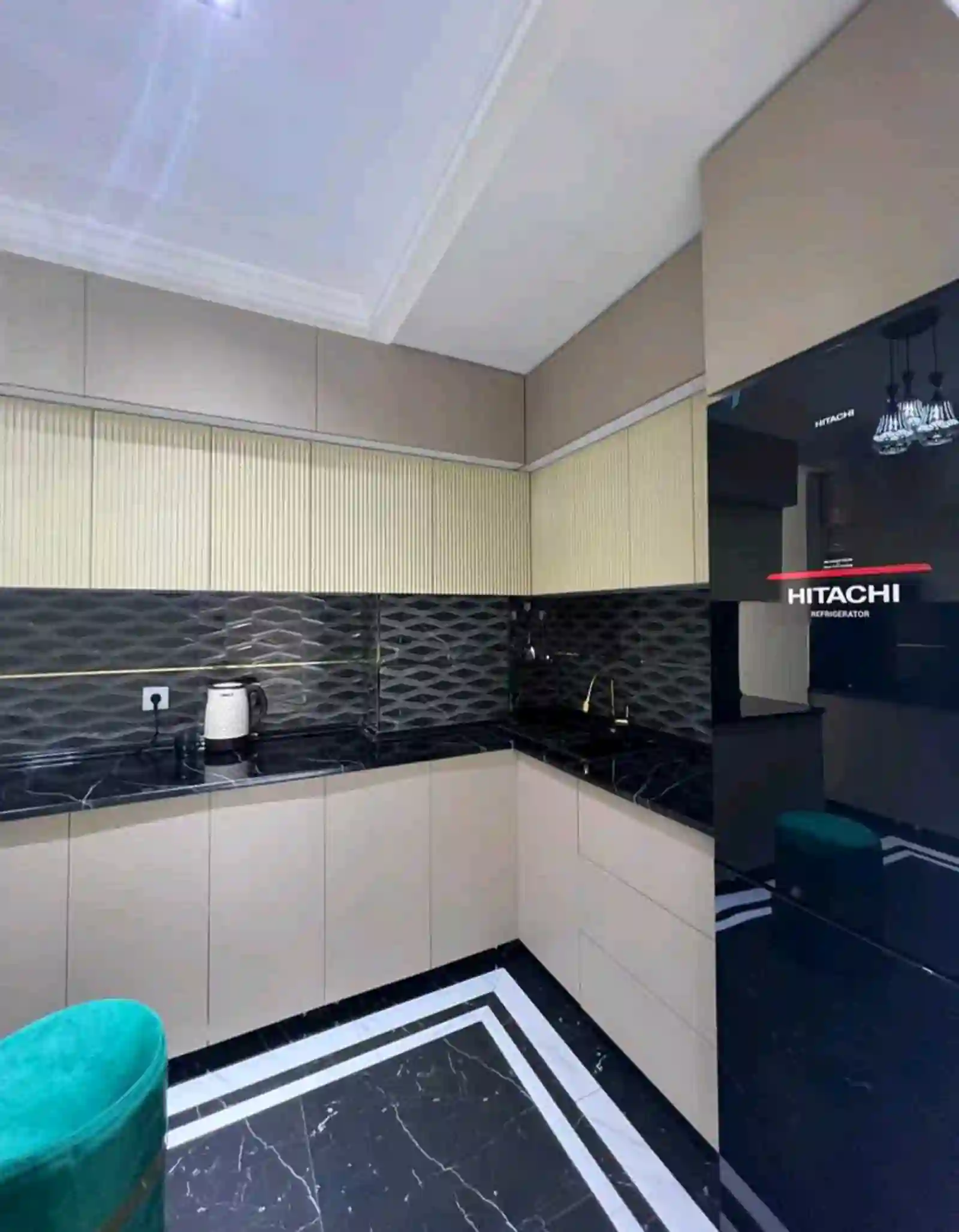 2-к квартира, 11 этаж, 82 м², Шохмансур