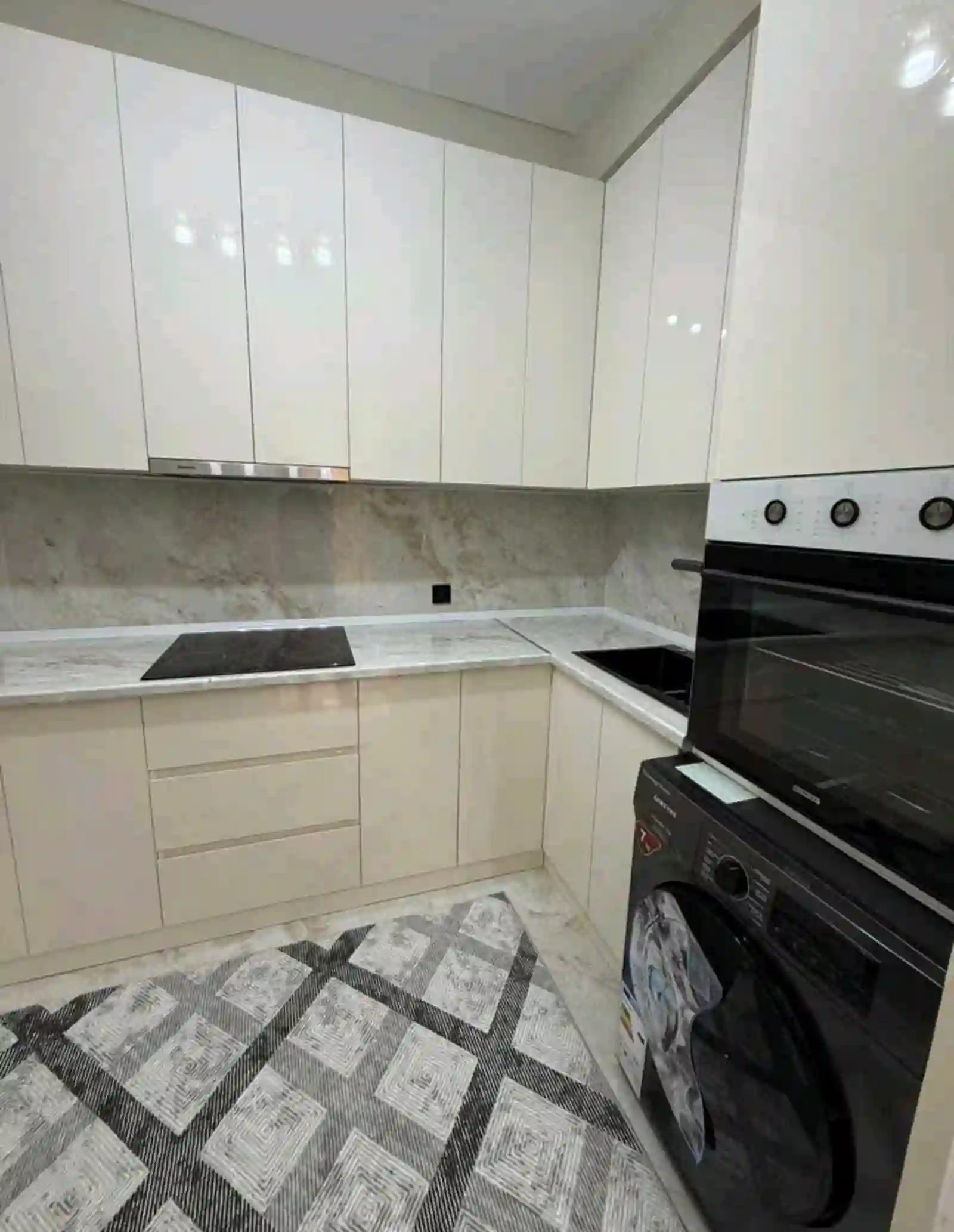 3-к квартира, 14 этаж, 109 м², Сино