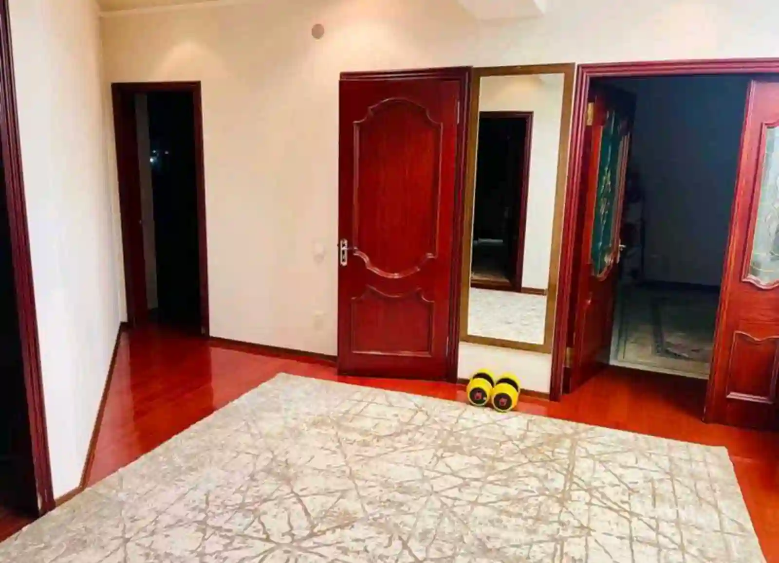 6-к квартира, 4 этаж, 230 м², Исмоил Сомони