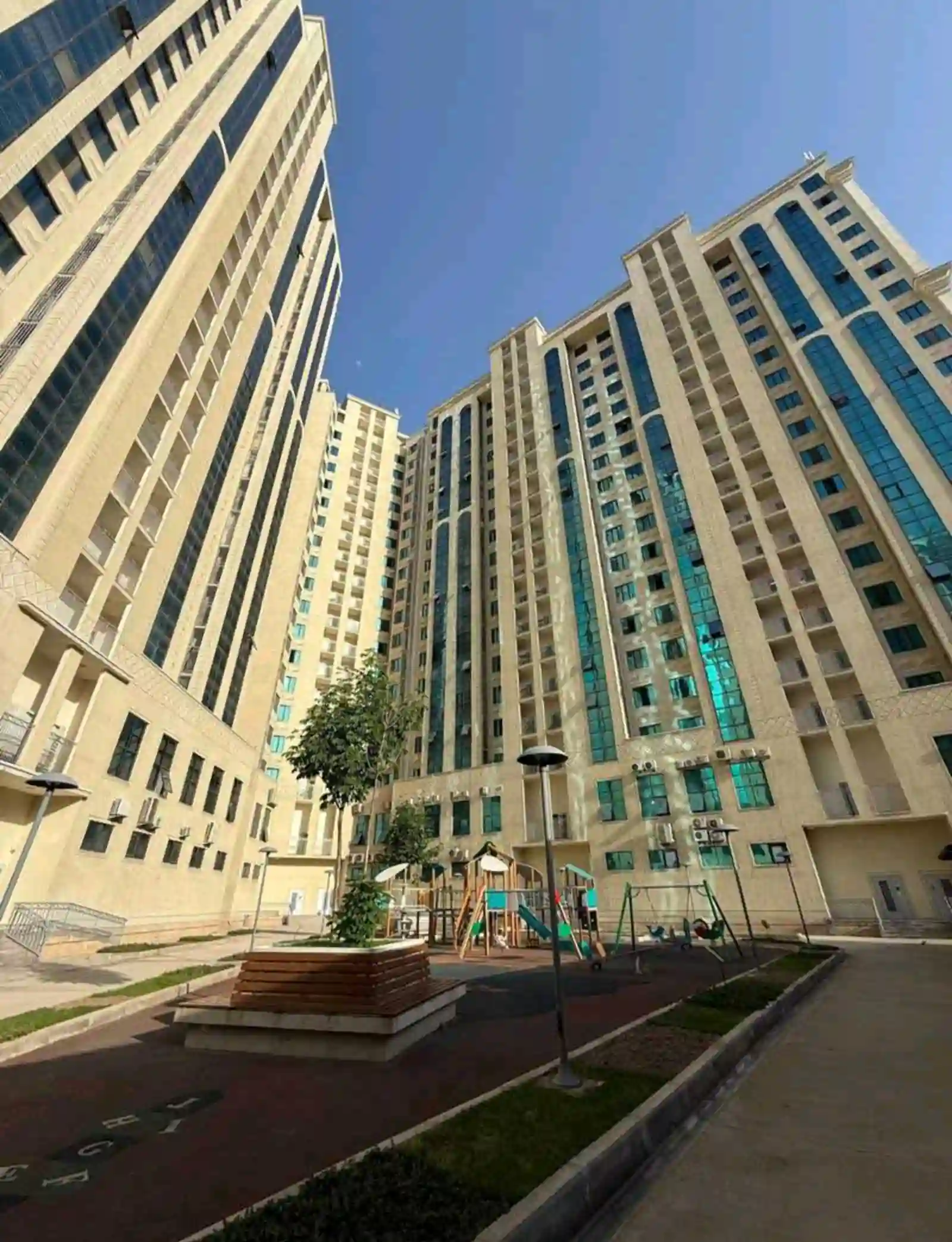 4-к квартира, 13 этаж, 75 м², Исмоил Сомони