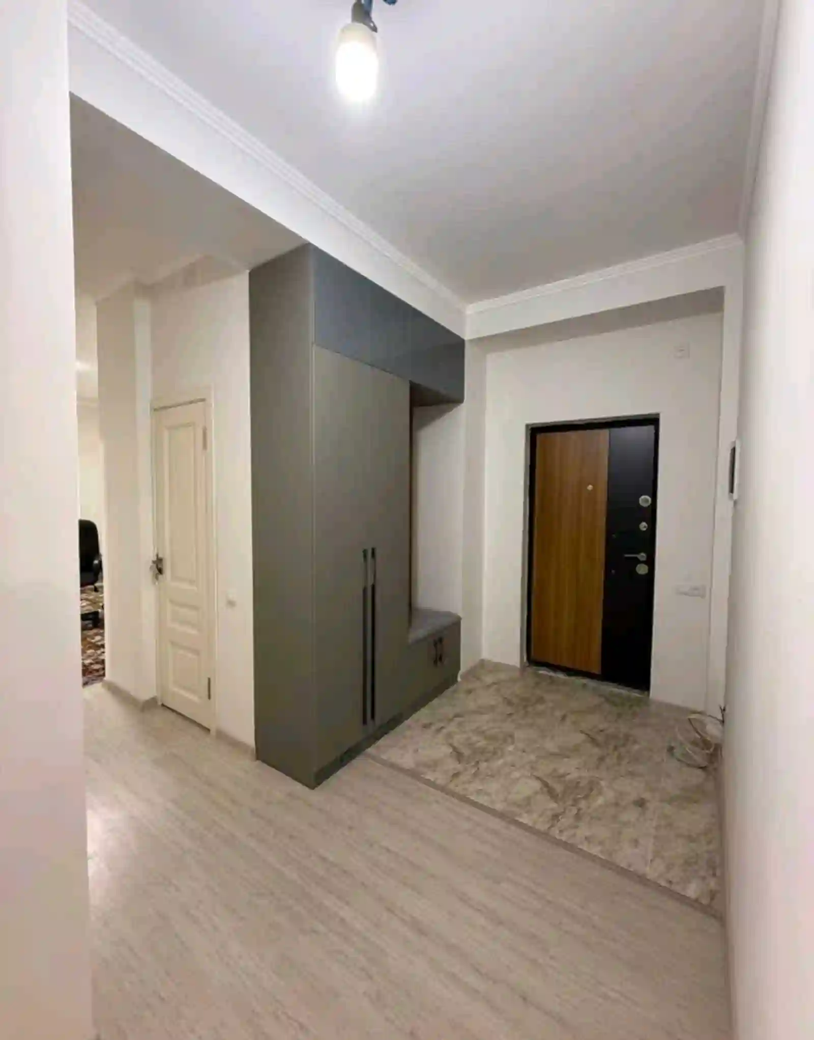4-к квартира, 13 этаж, 75 м², Исмоил Сомони