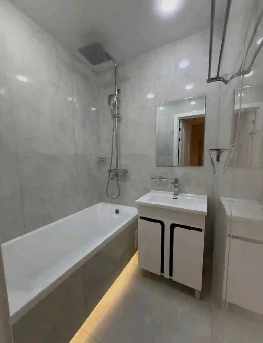 4-к квартира, 8 этаж, 90 м², Сино