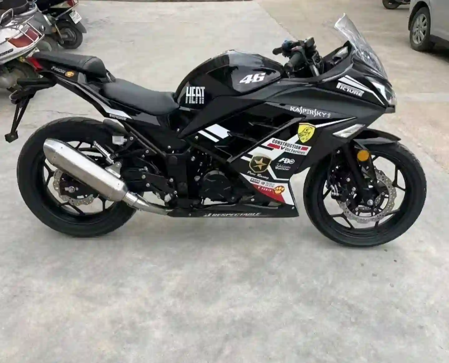Kawasaki Ninja 200c 