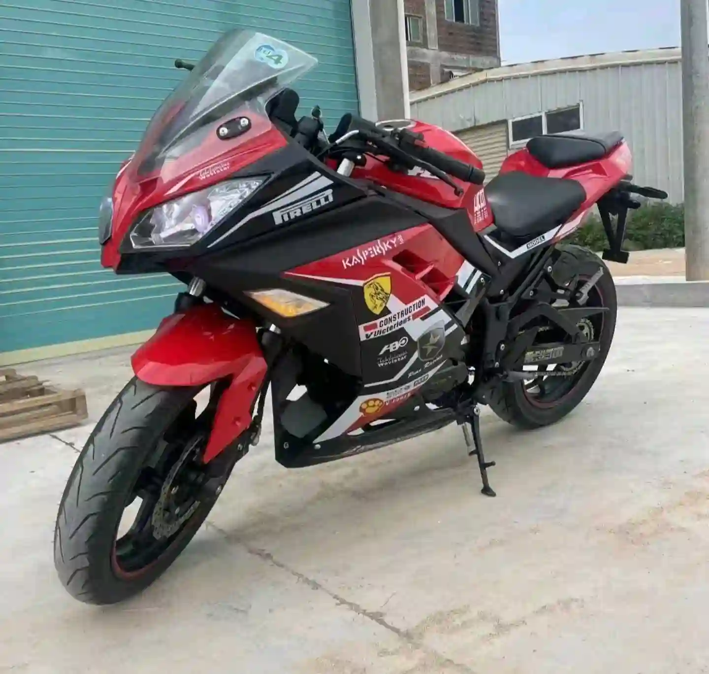 Kawasaki Ninja 200c  — миниатюра 3