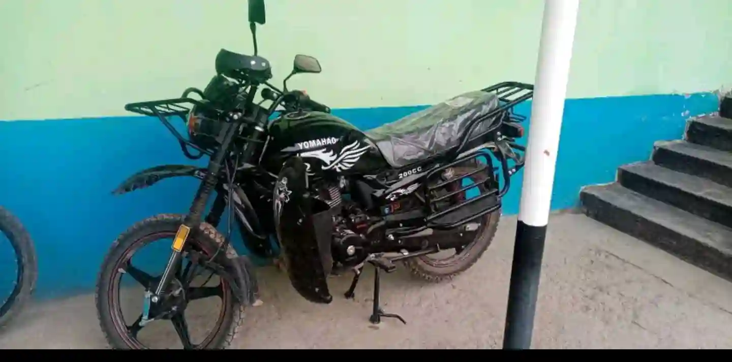 Yamaha 200cc 