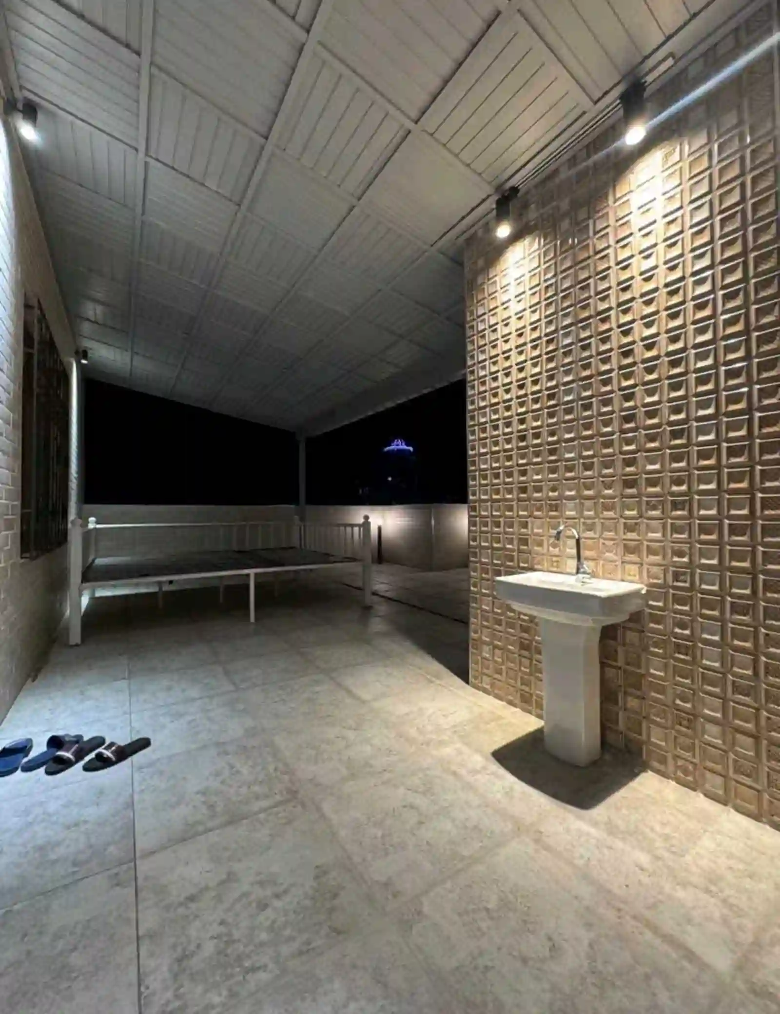 4-к квартира, 15 этаж, 200 м², Шохмансур