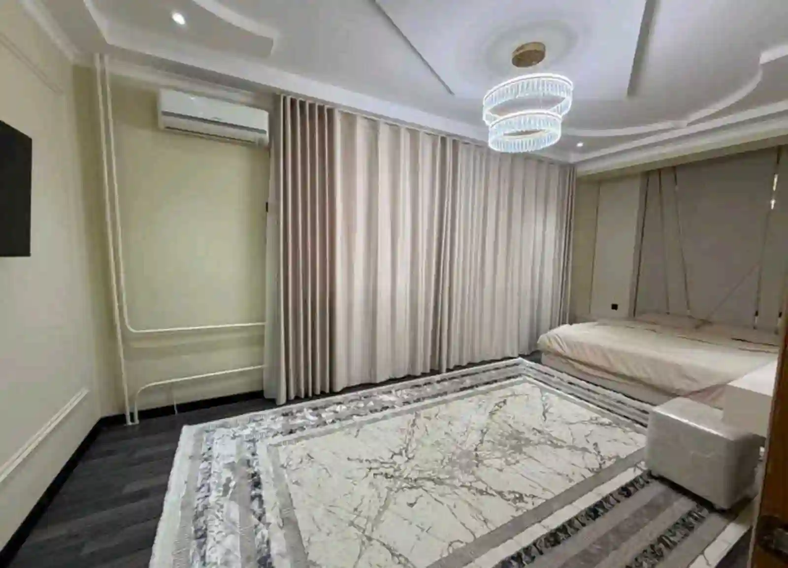3-к квартира, 1 этаж, 124 м², Исмоил Сомони