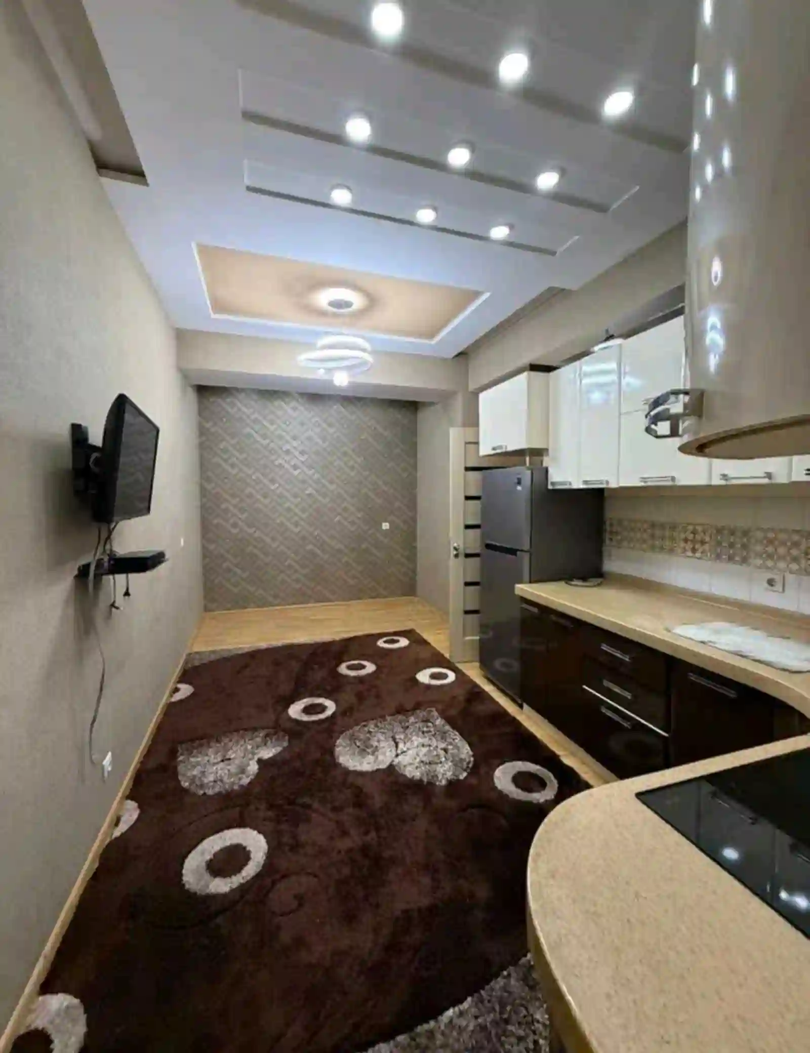 2-к квартира, 8 этаж, 74 м², Исмоил Сомони
