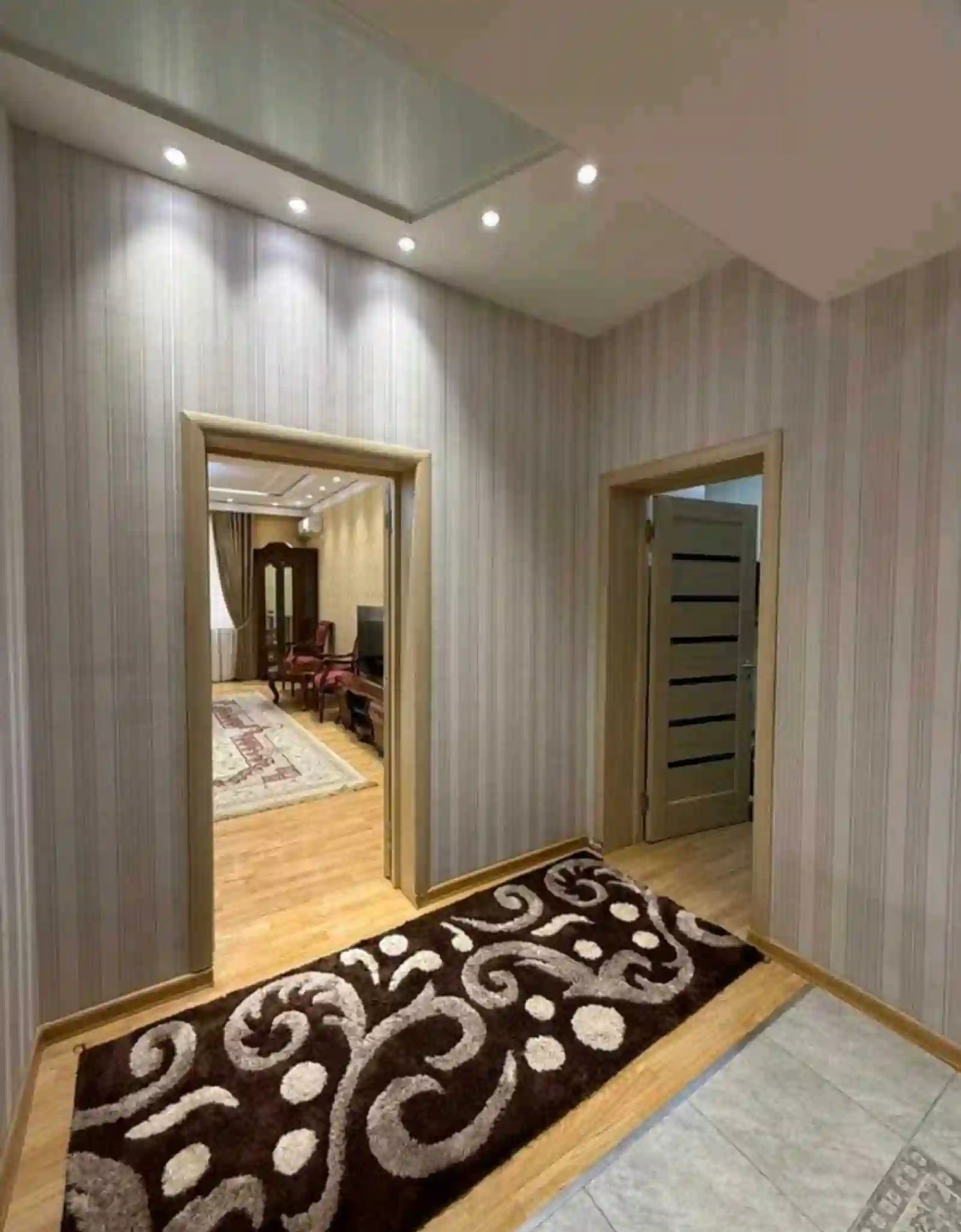 2-к квартира, 8 этаж, 74 м², Исмоил Сомони