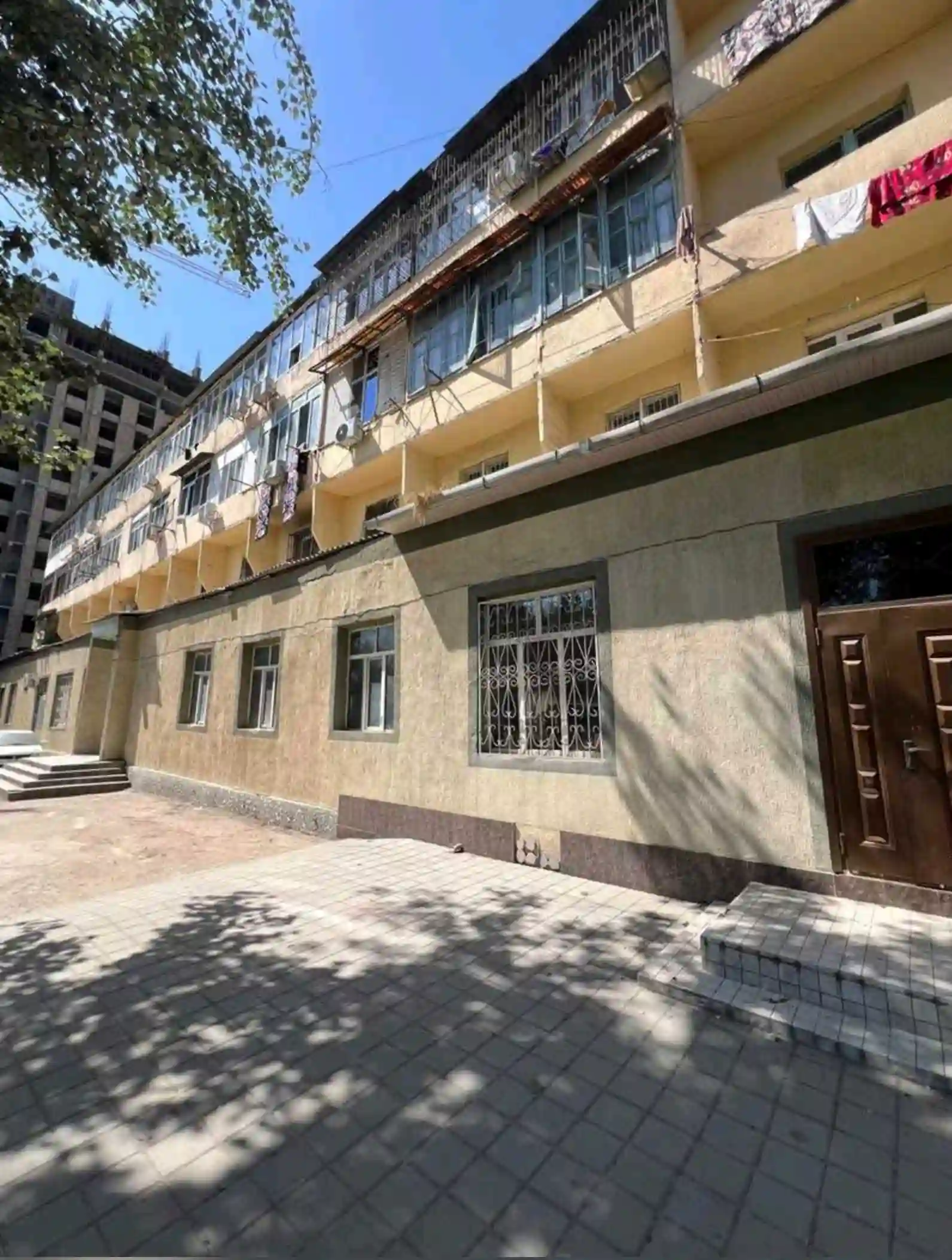 Продаётся коммерческое торговое помещение