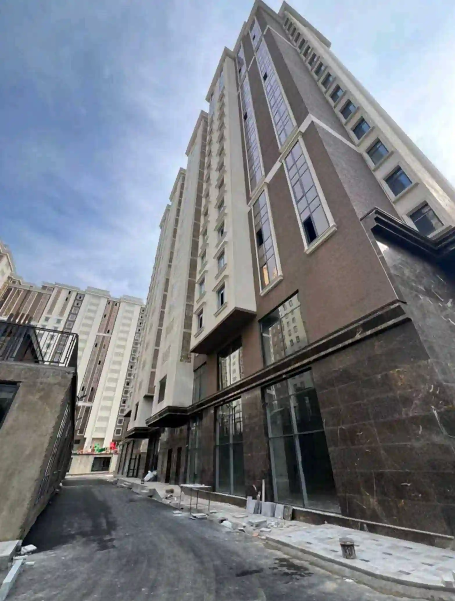 2-к квартира, 16 этаж, 107 м², Шохмансур