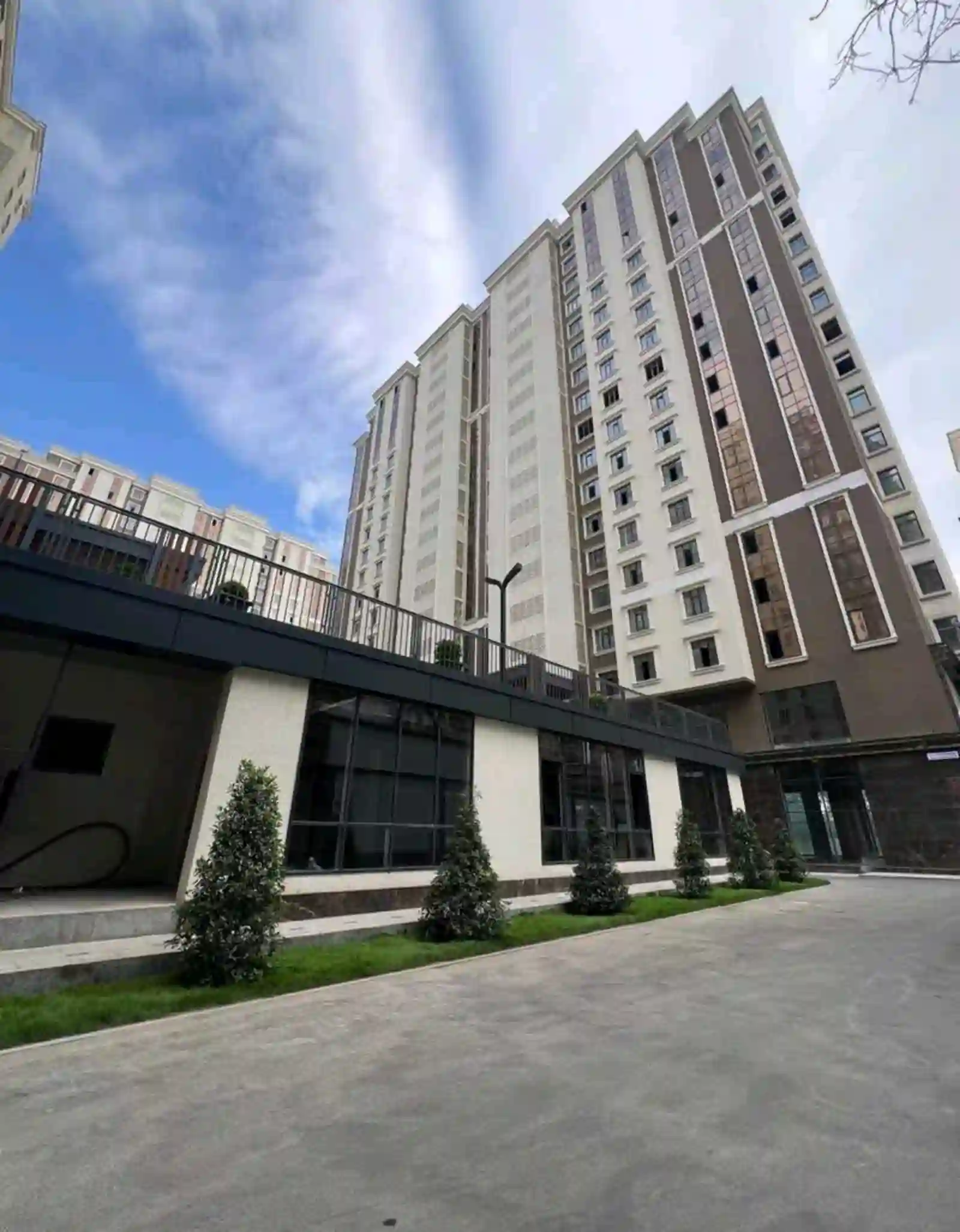 2-к квартира, 16 этаж, 100 м², Шохмансур