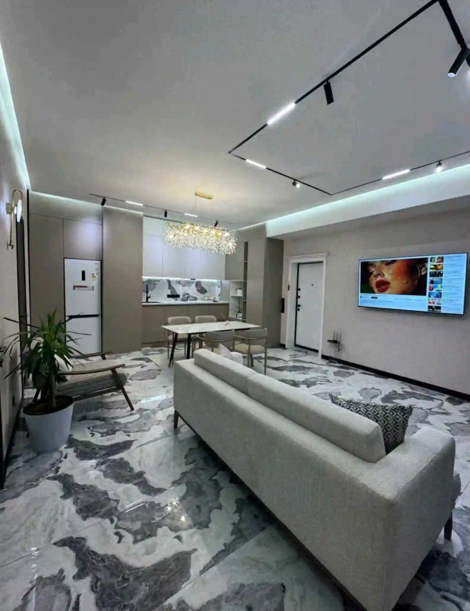 3-к квартира, 17 этаж, 160 м², Шохмансур