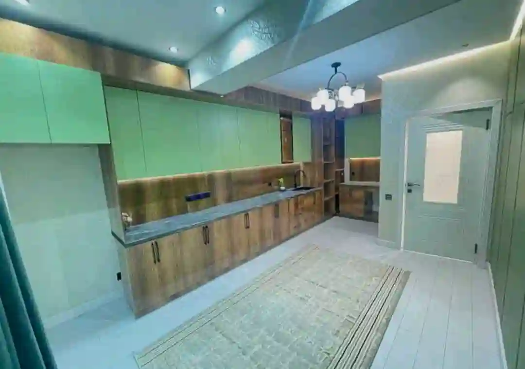 3-к квартира, 12 этаж, 95 м², Фирдавси